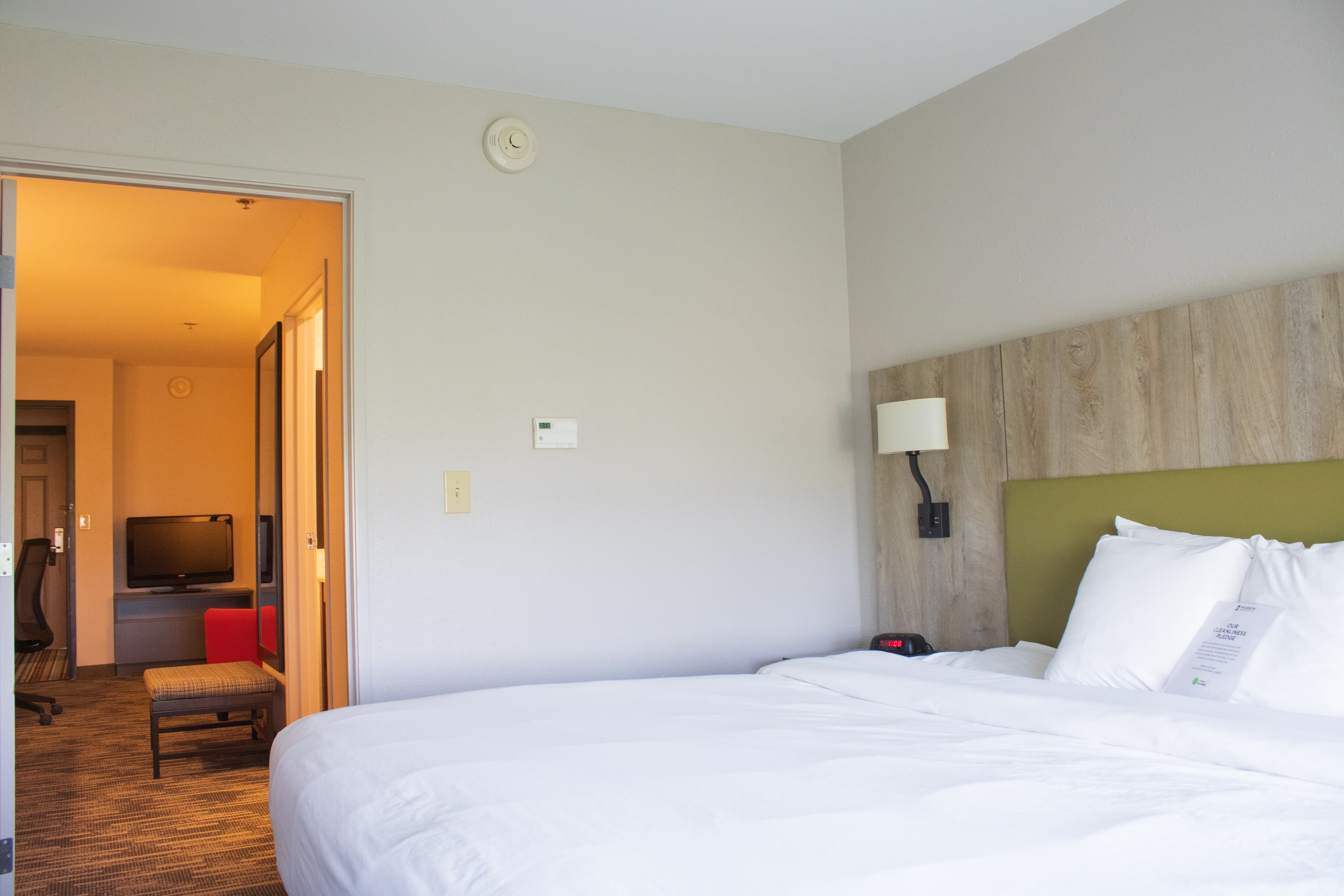 Country Inn & Suites by Radisson, Carlisle, PA - Image 2