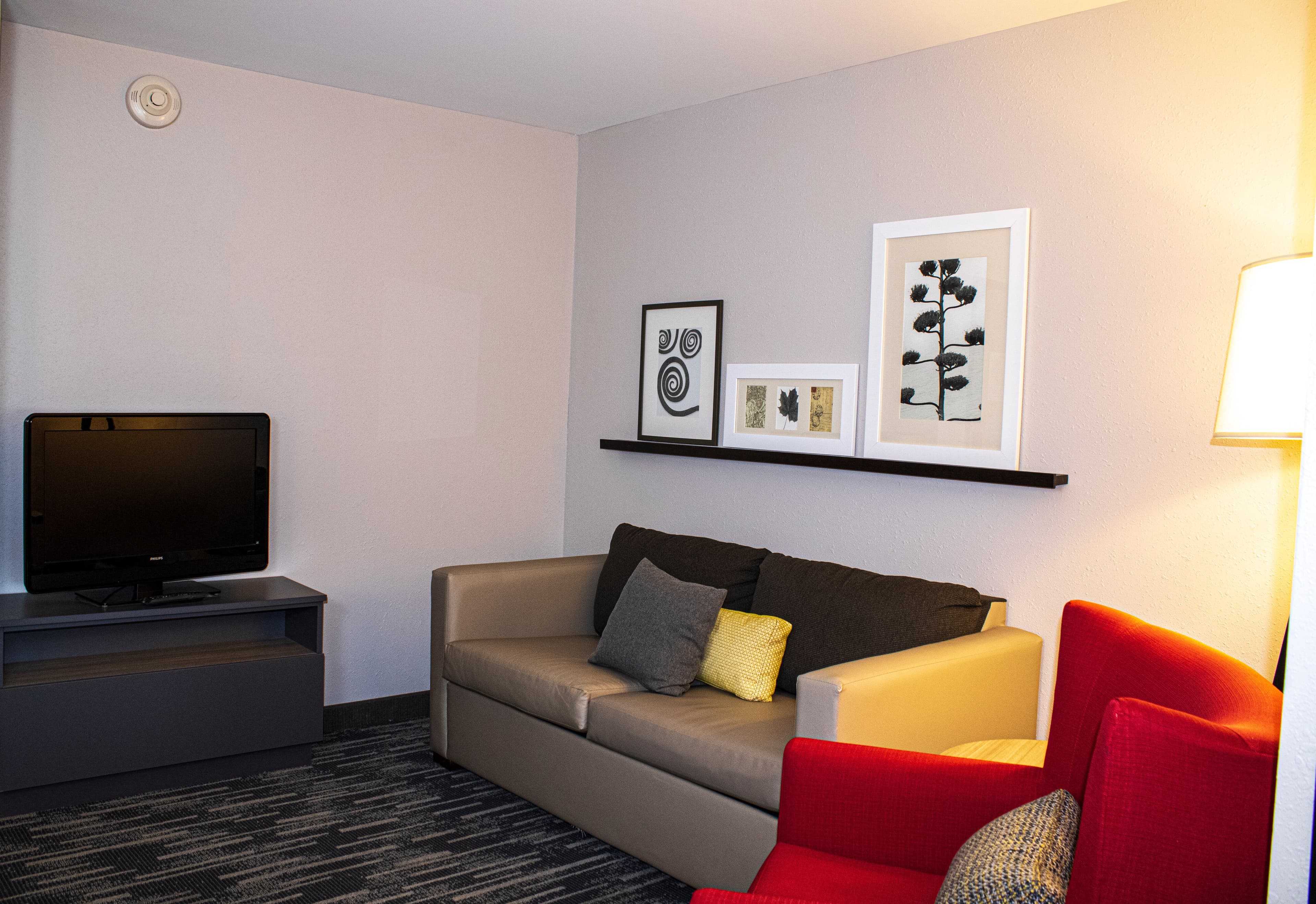 Country Inn & Suites by Radisson, Carlisle, PA - Image 3