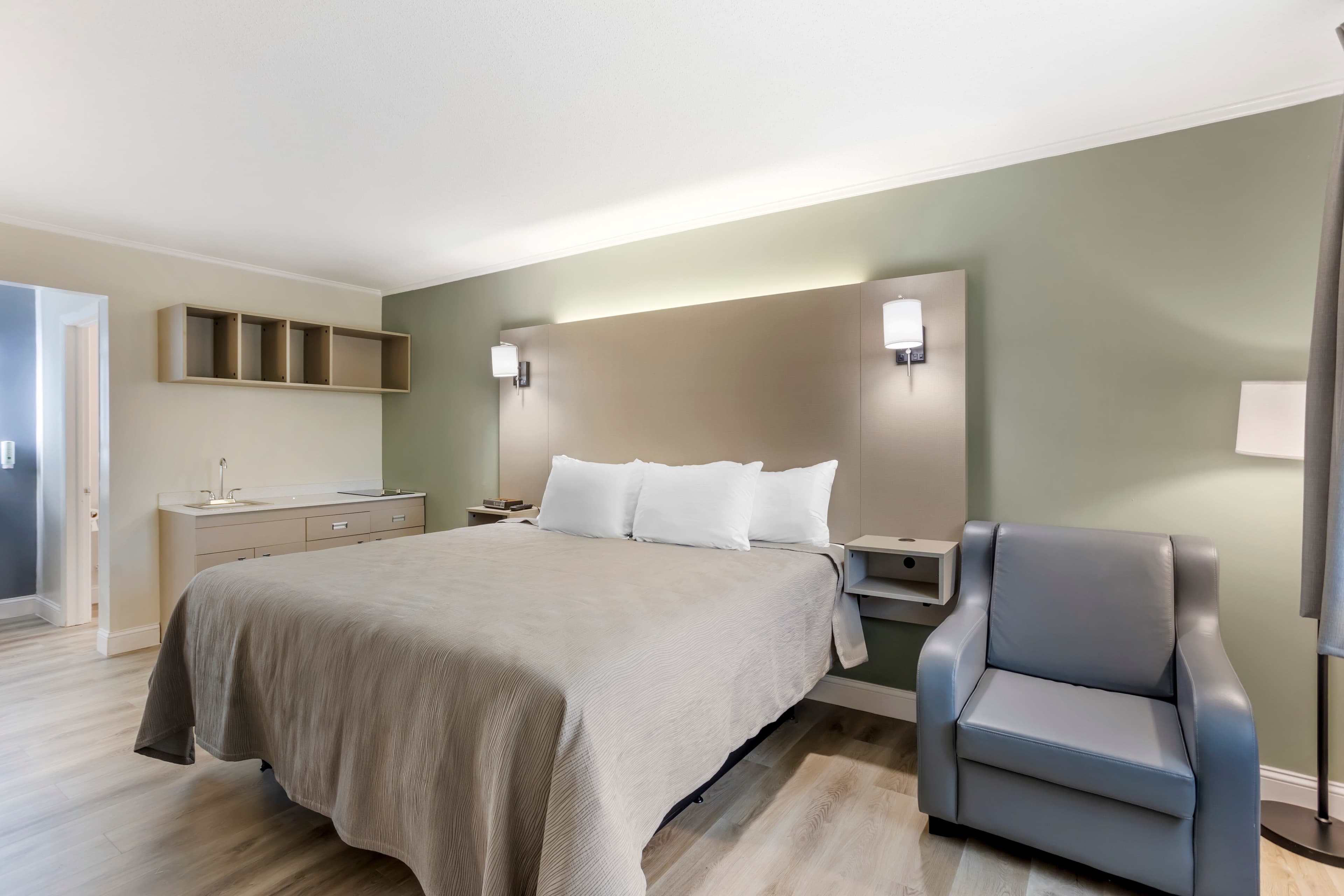 Quality Inn Smoketown - Lancaster Area - Image 2