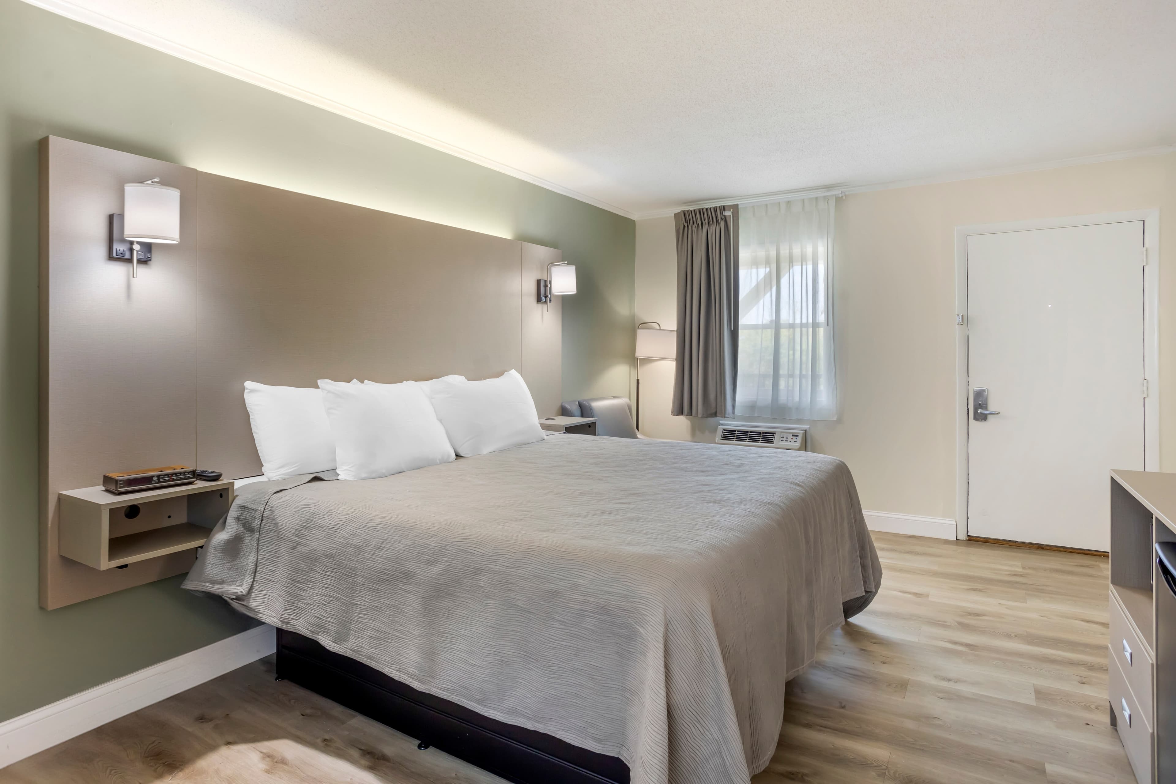 Quality Inn Smoketown - Lancaster Area - Image 3
