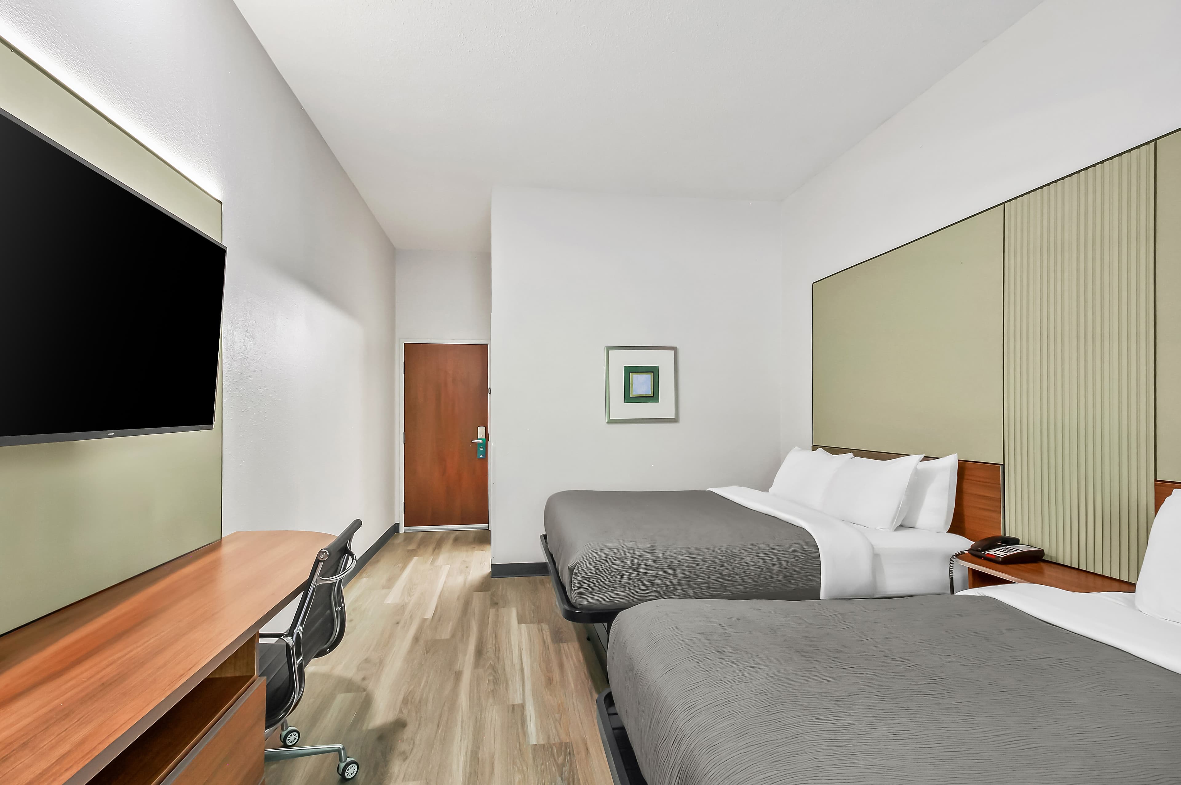 Quality Inn & Suites — 12