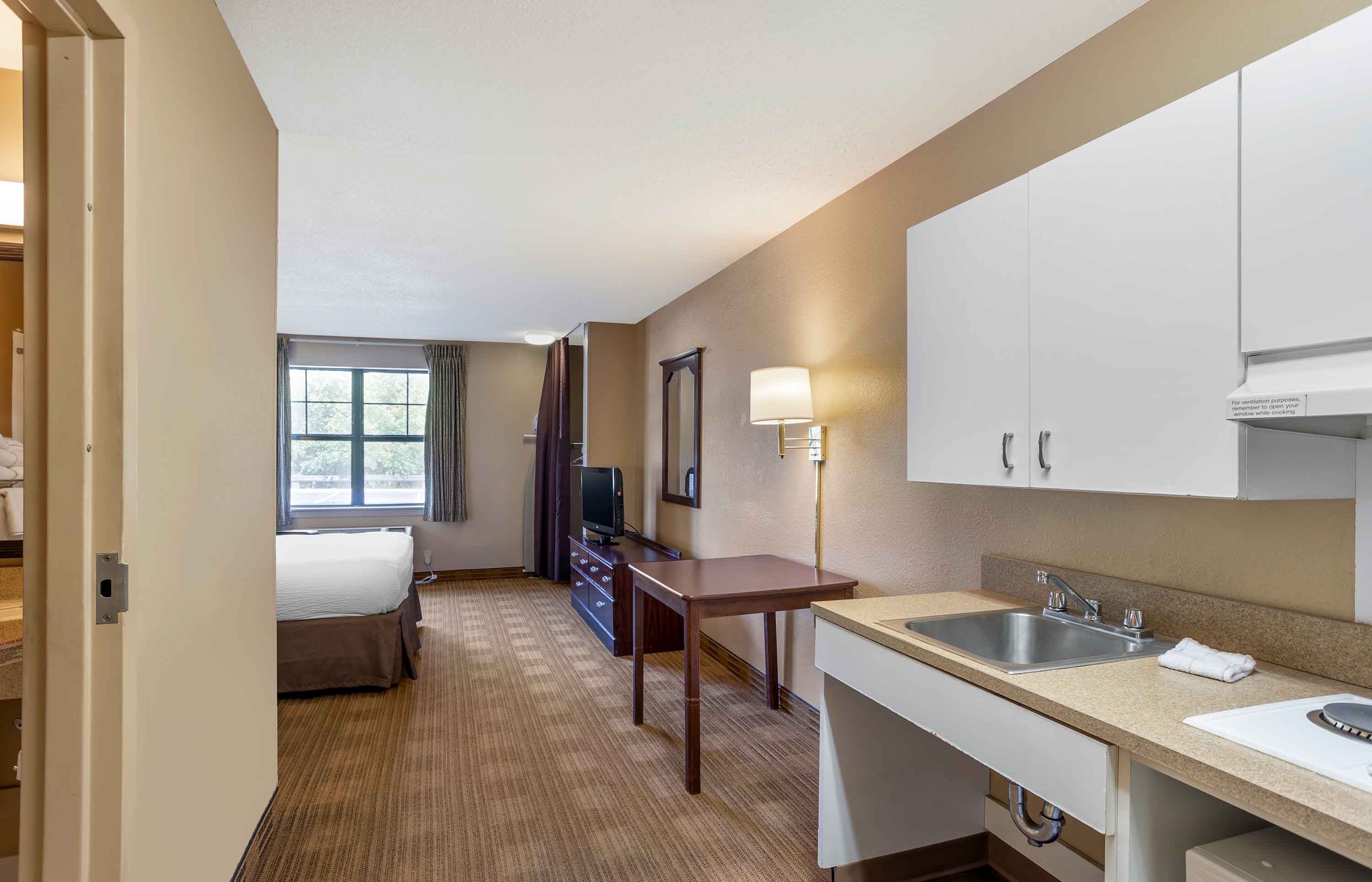 Suburban Studios Exton - Philadelphia Great Valley - Image 4