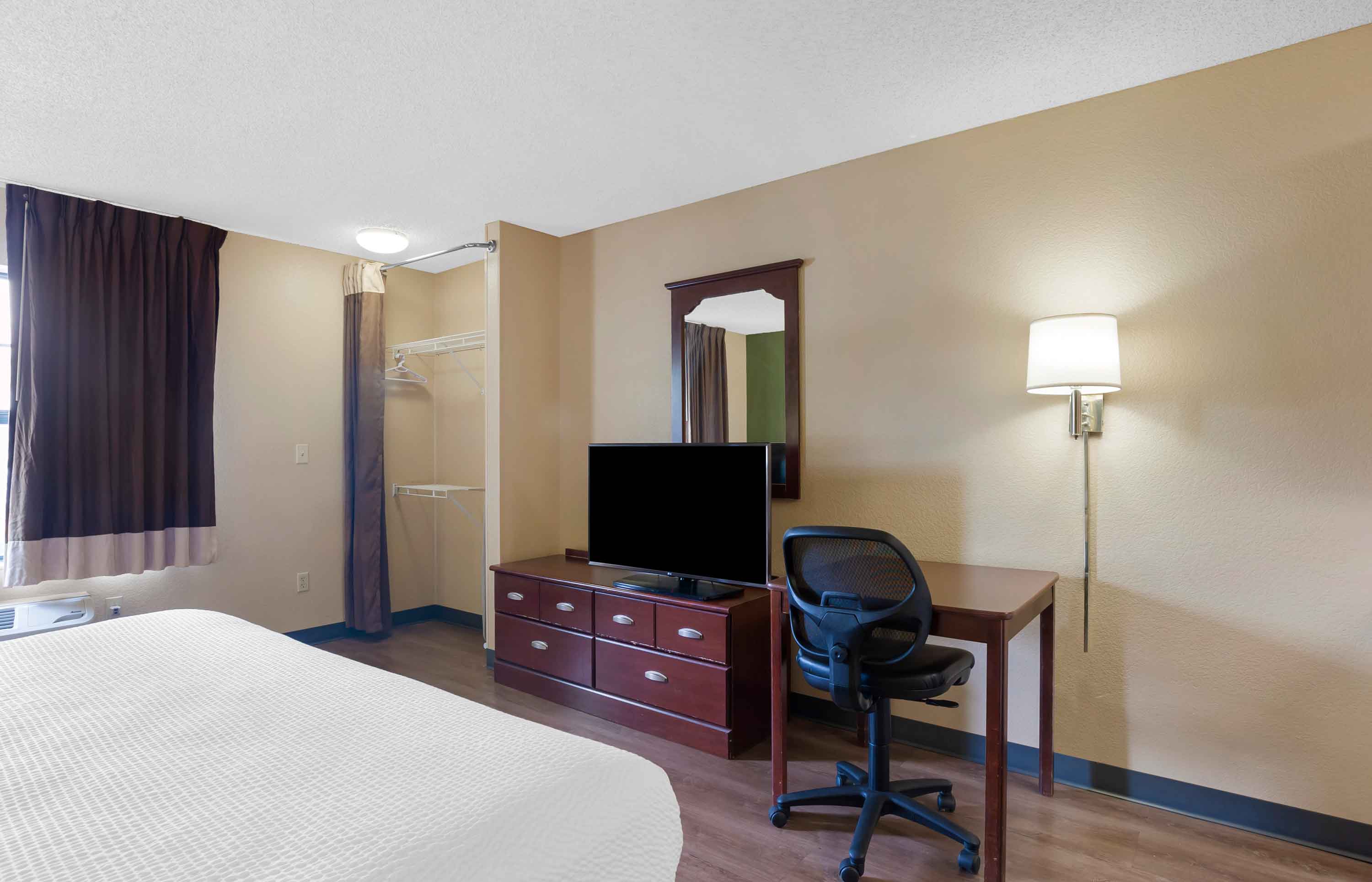Suburban Studios Exton - Philadelphia Great Valley — 6