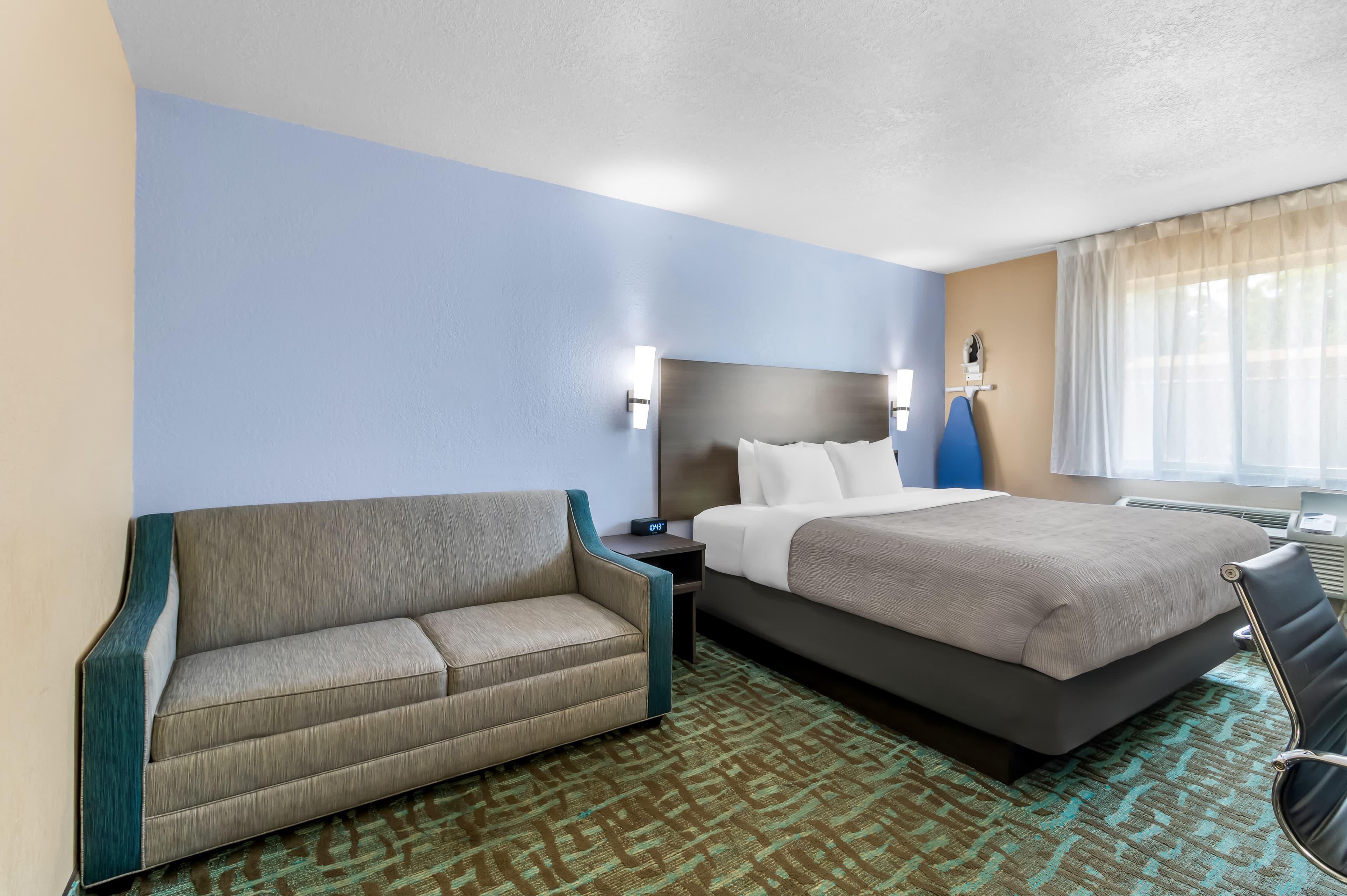 Quality Inn Johnstown - Image 1