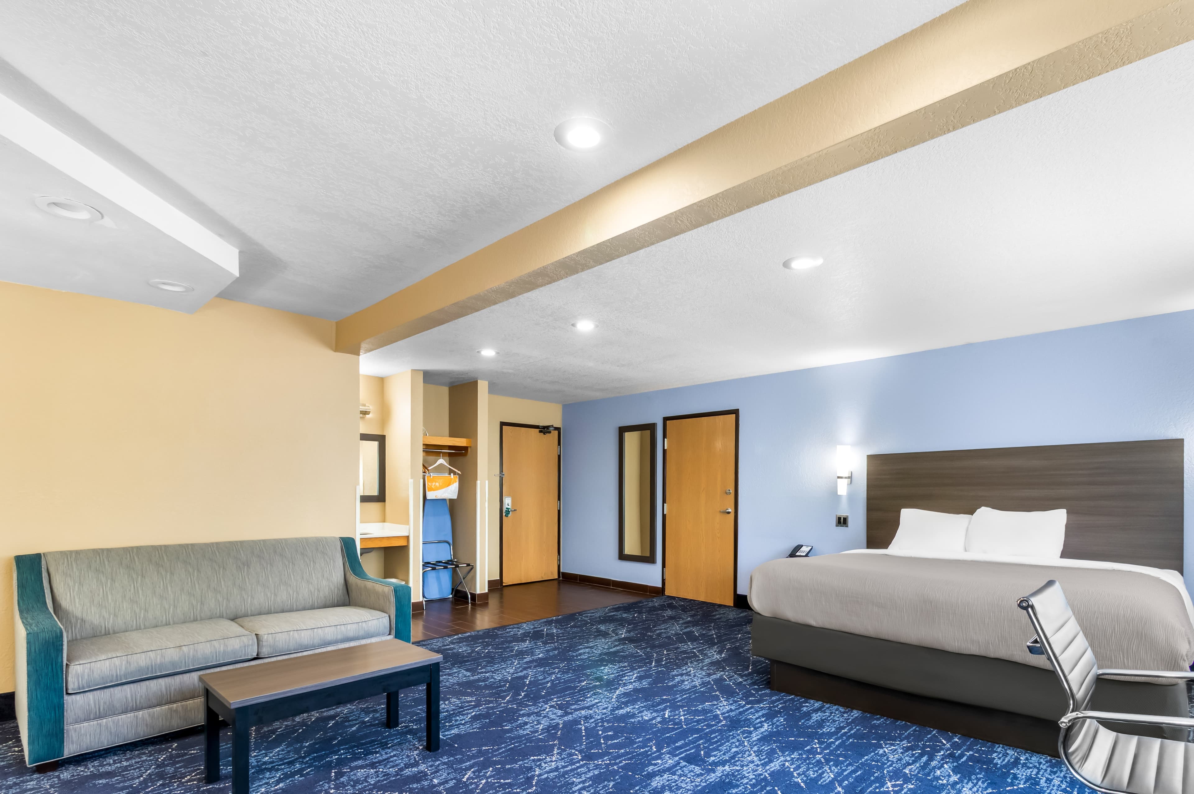 Quality Inn Johnstown — 13