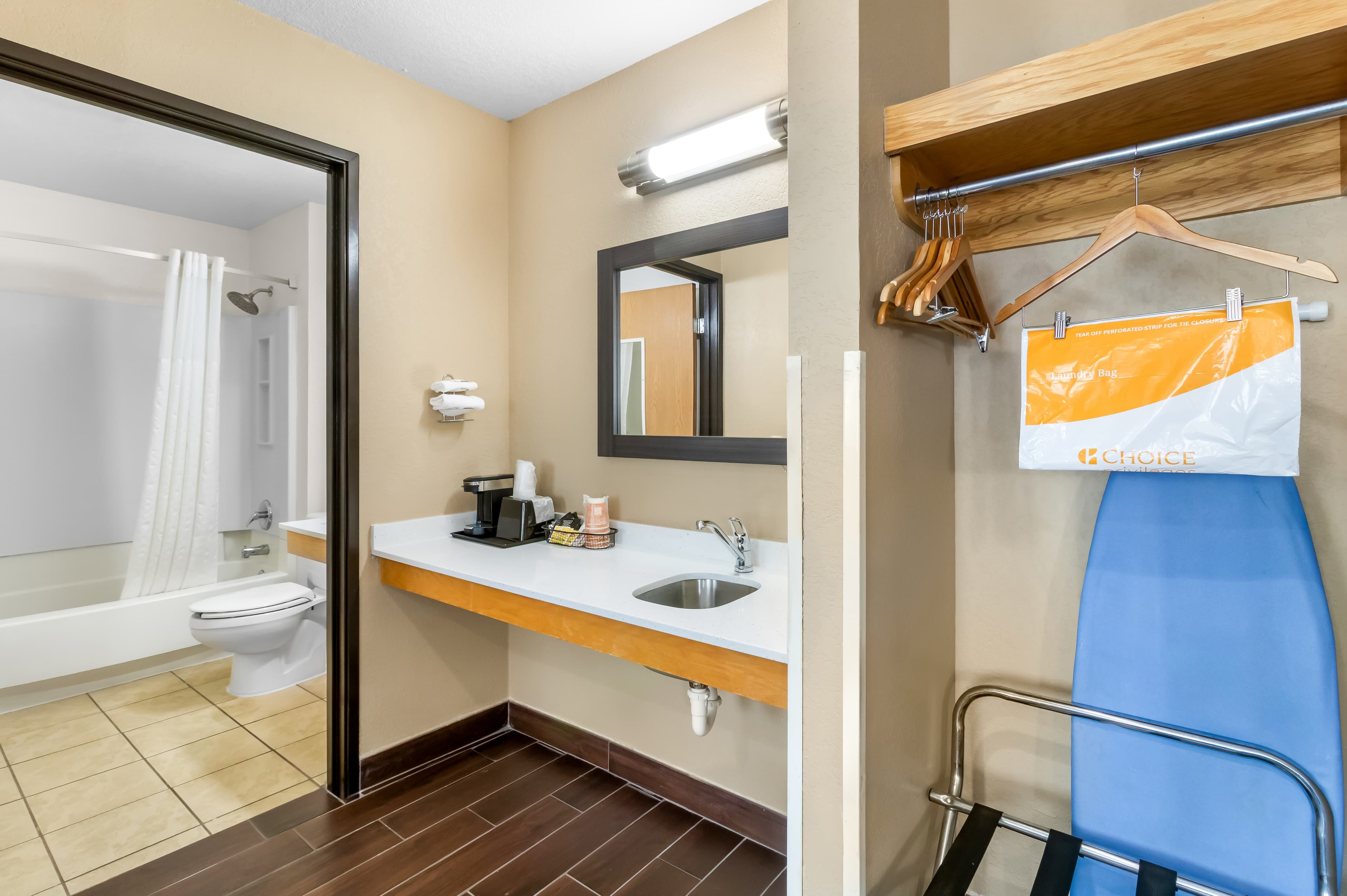 Quality Inn Johnstown — 14