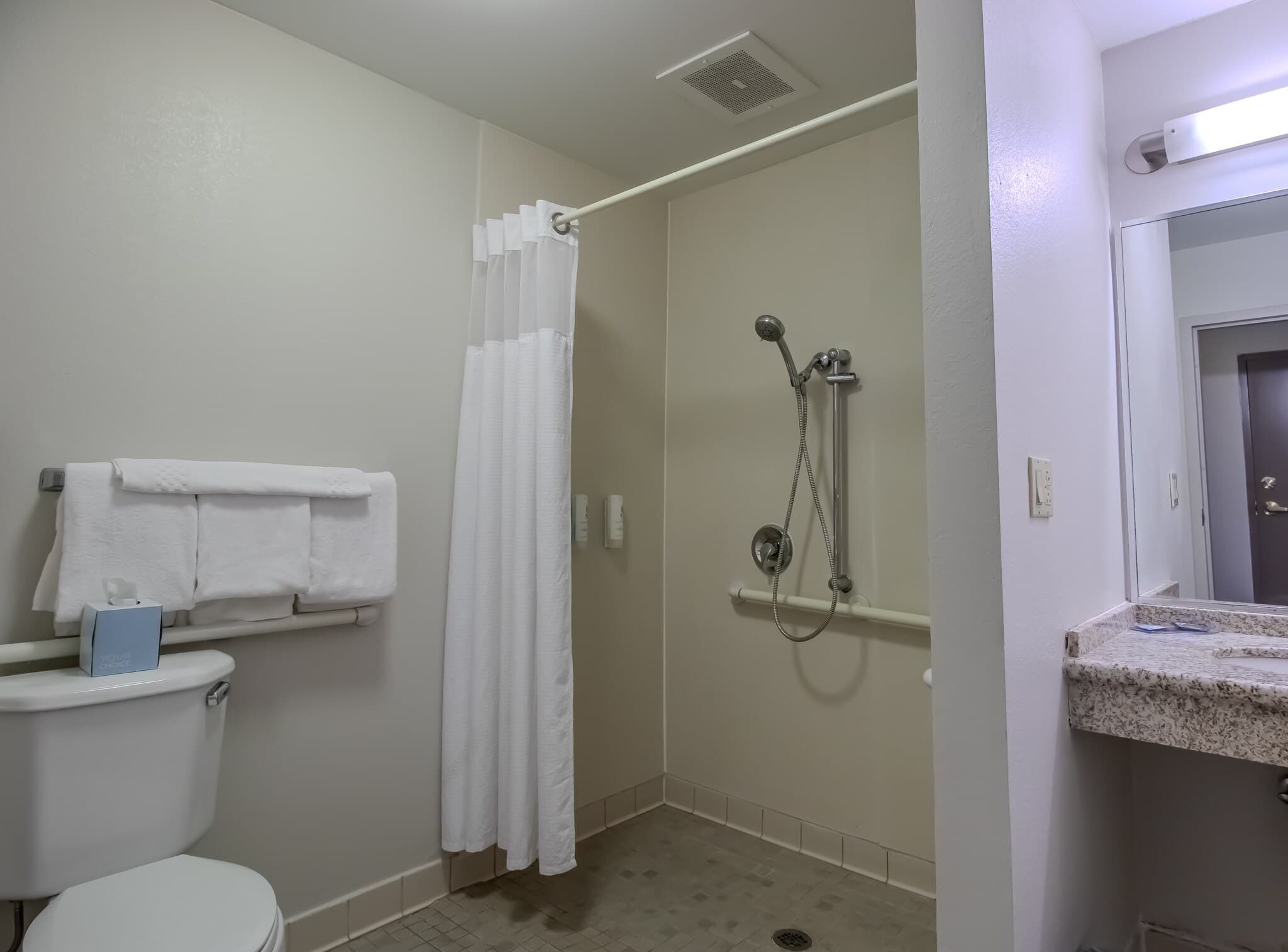 Country Inn & Suites by Radisson, Convention Center — 110