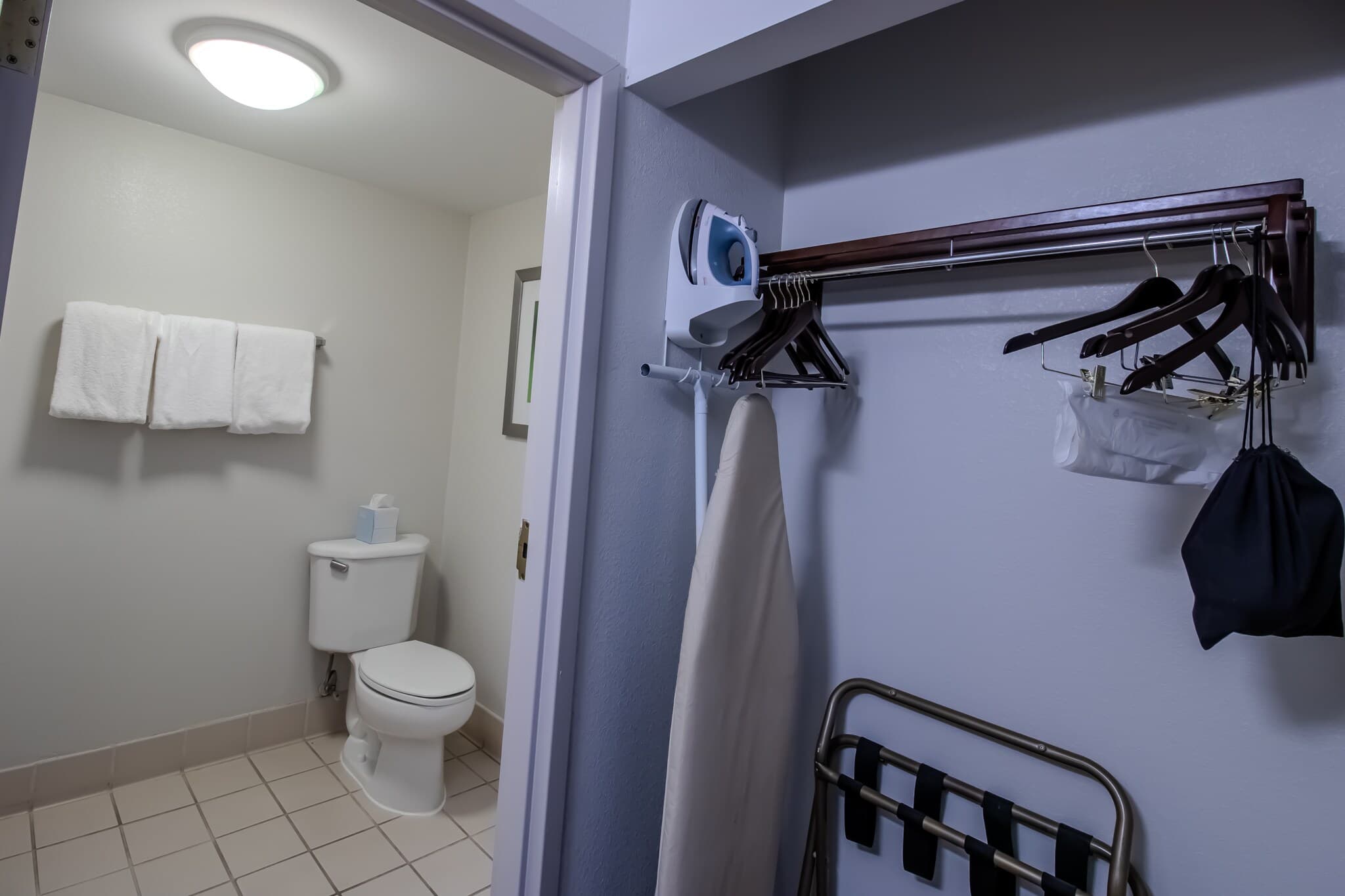 Country Inn & Suites by Radisson, Convention Center — 48