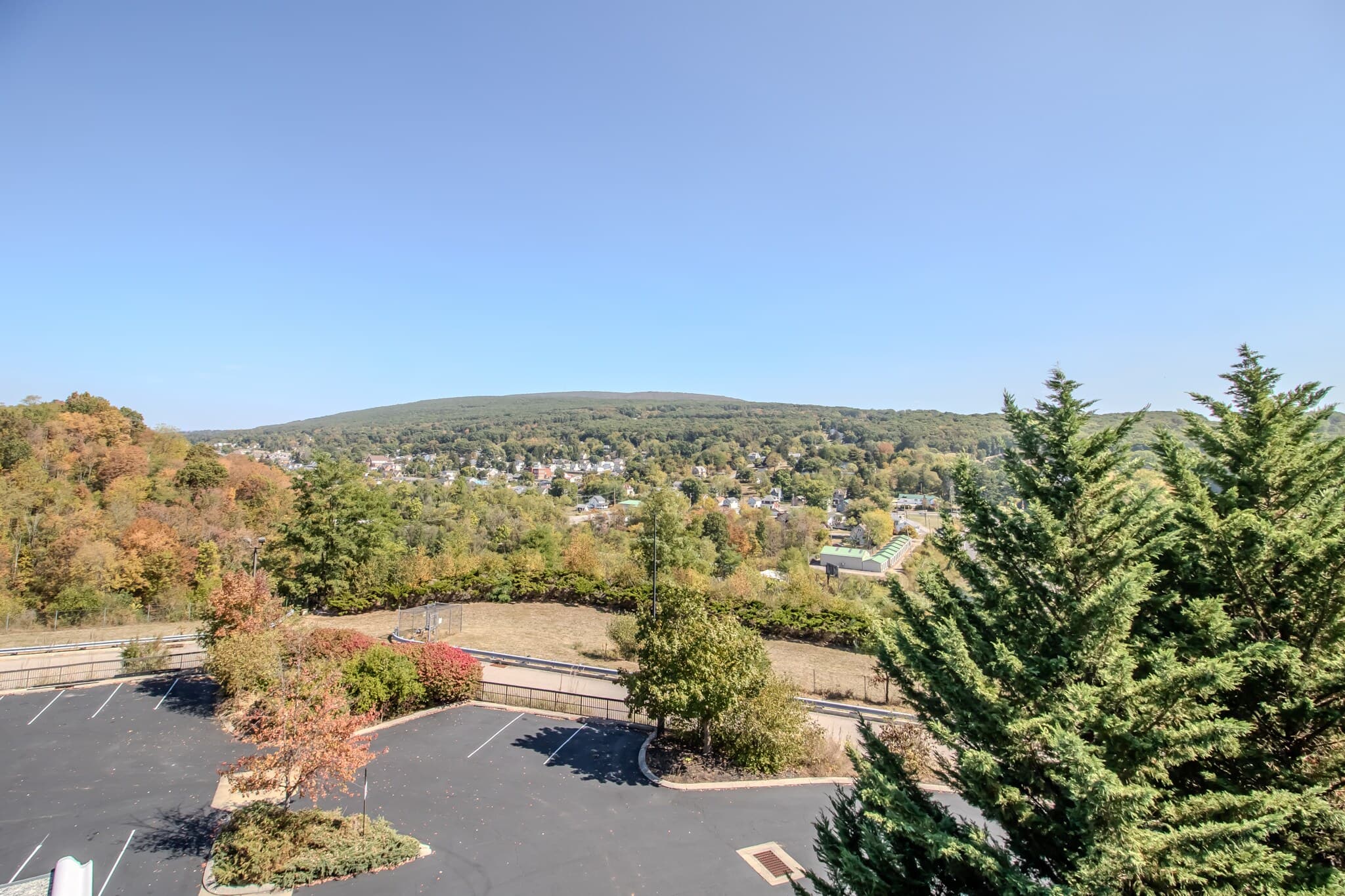 Country Inn & Suites by Radisson, Convention Center — 56