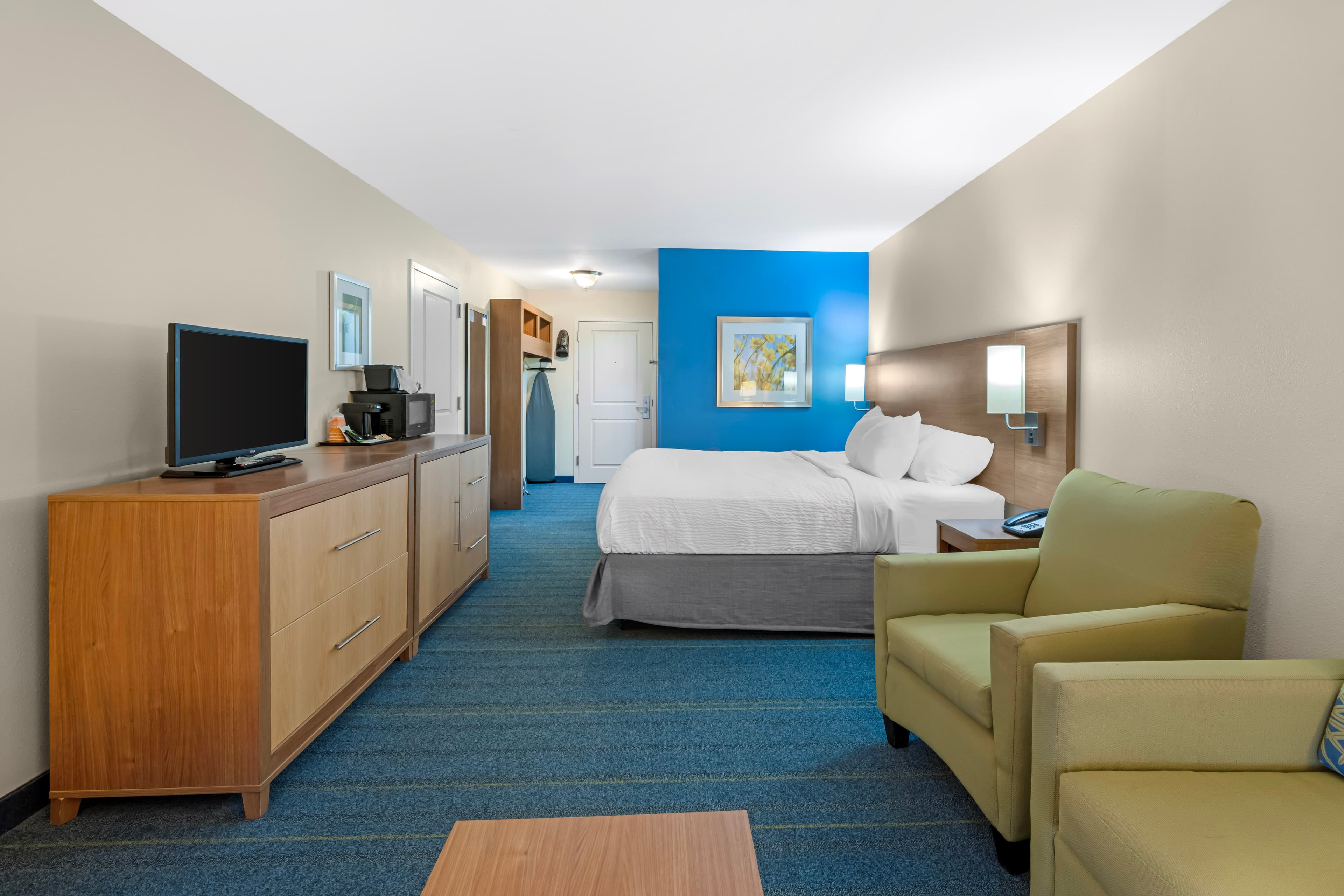 Sleep Inn & Suites Altoona North — 17