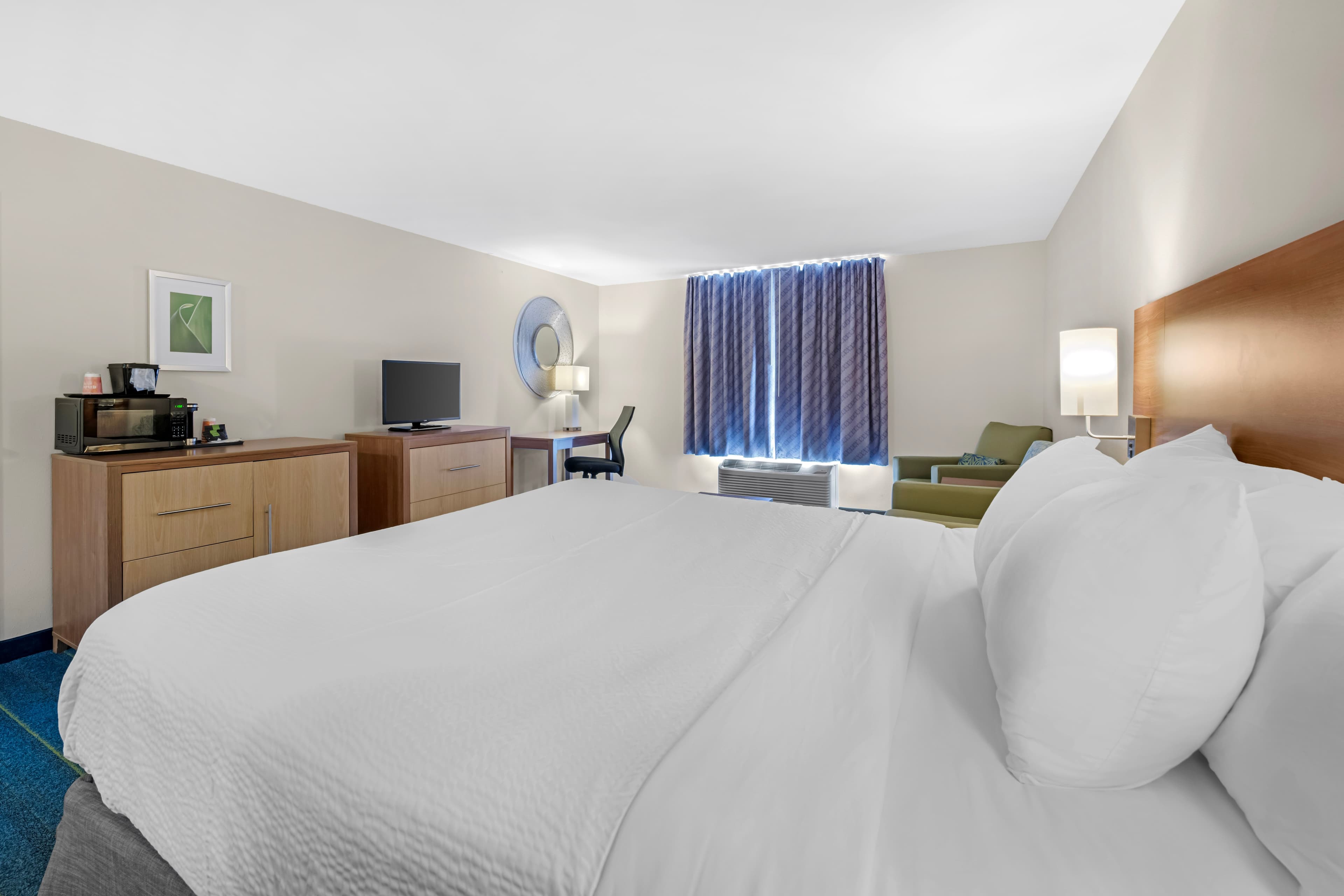 Sleep Inn & Suites Altoona North — 20