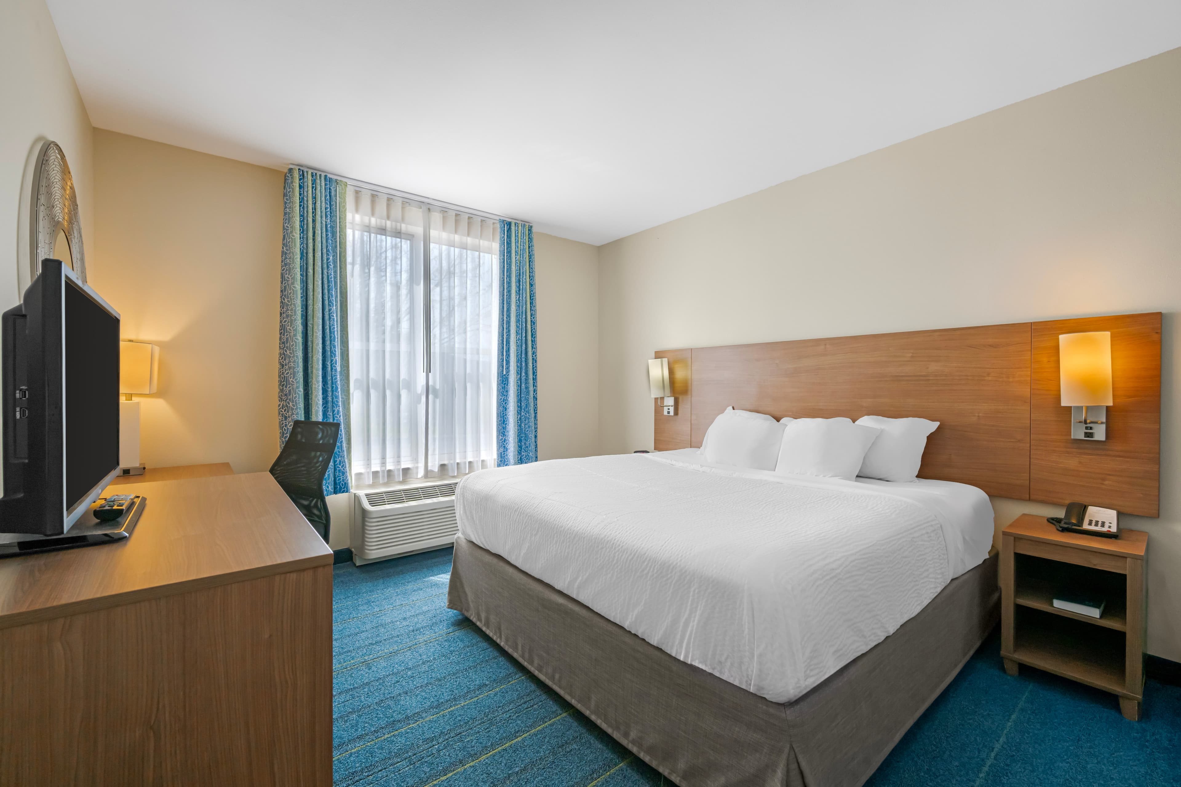 Sleep Inn & Suites Altoona North — 23