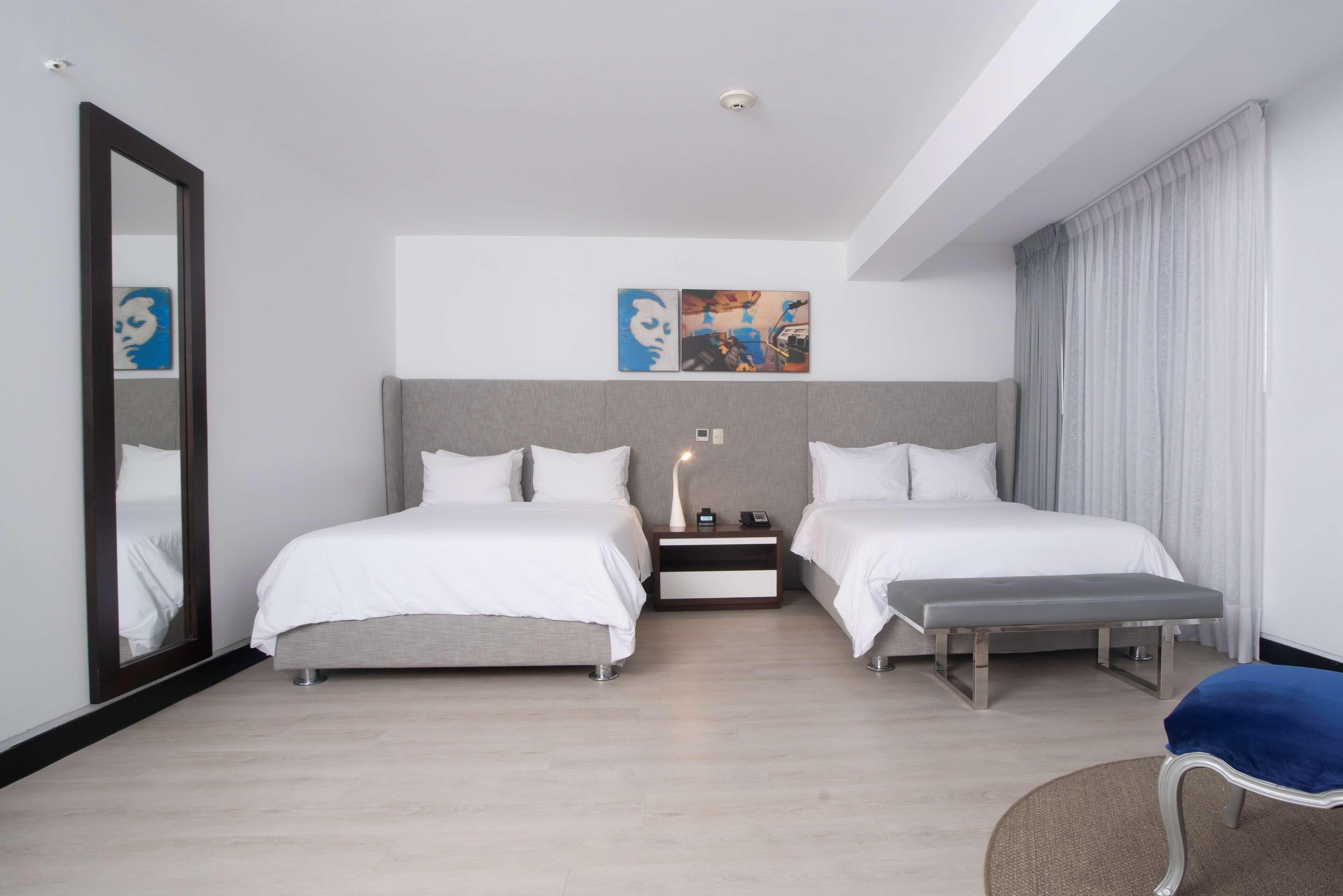 Radisson Hotel Decapolis Miraflores - Image 2