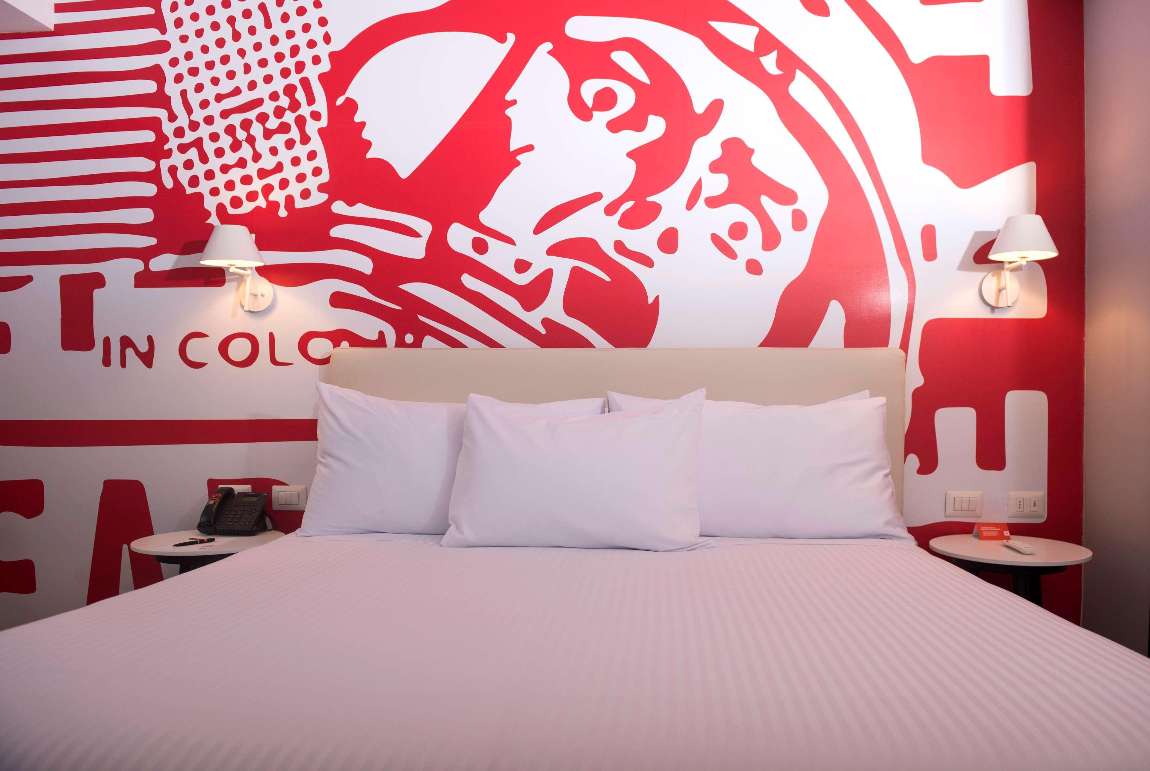Radisson RED Miraflores — 7