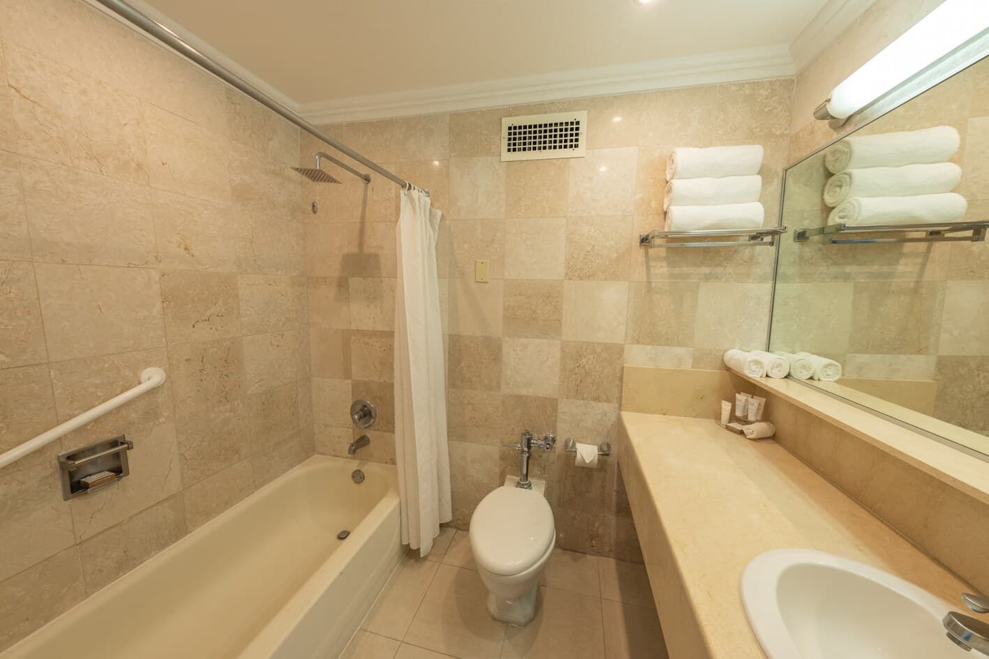 Hotel El Panama By Faranda Grand, a member of Radisson Individuals — 72