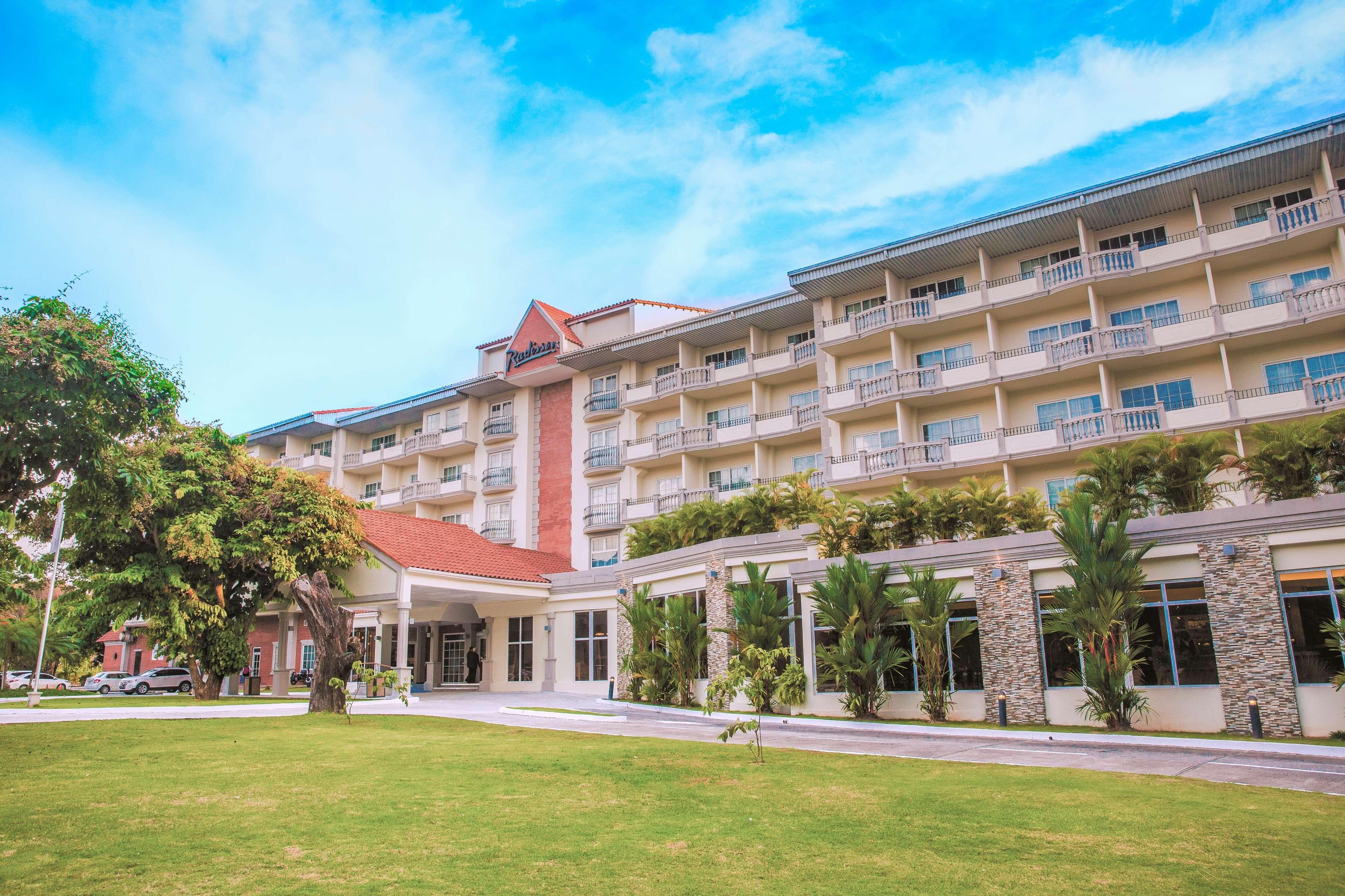 Radisson Hotel Panama Canal - Image 1