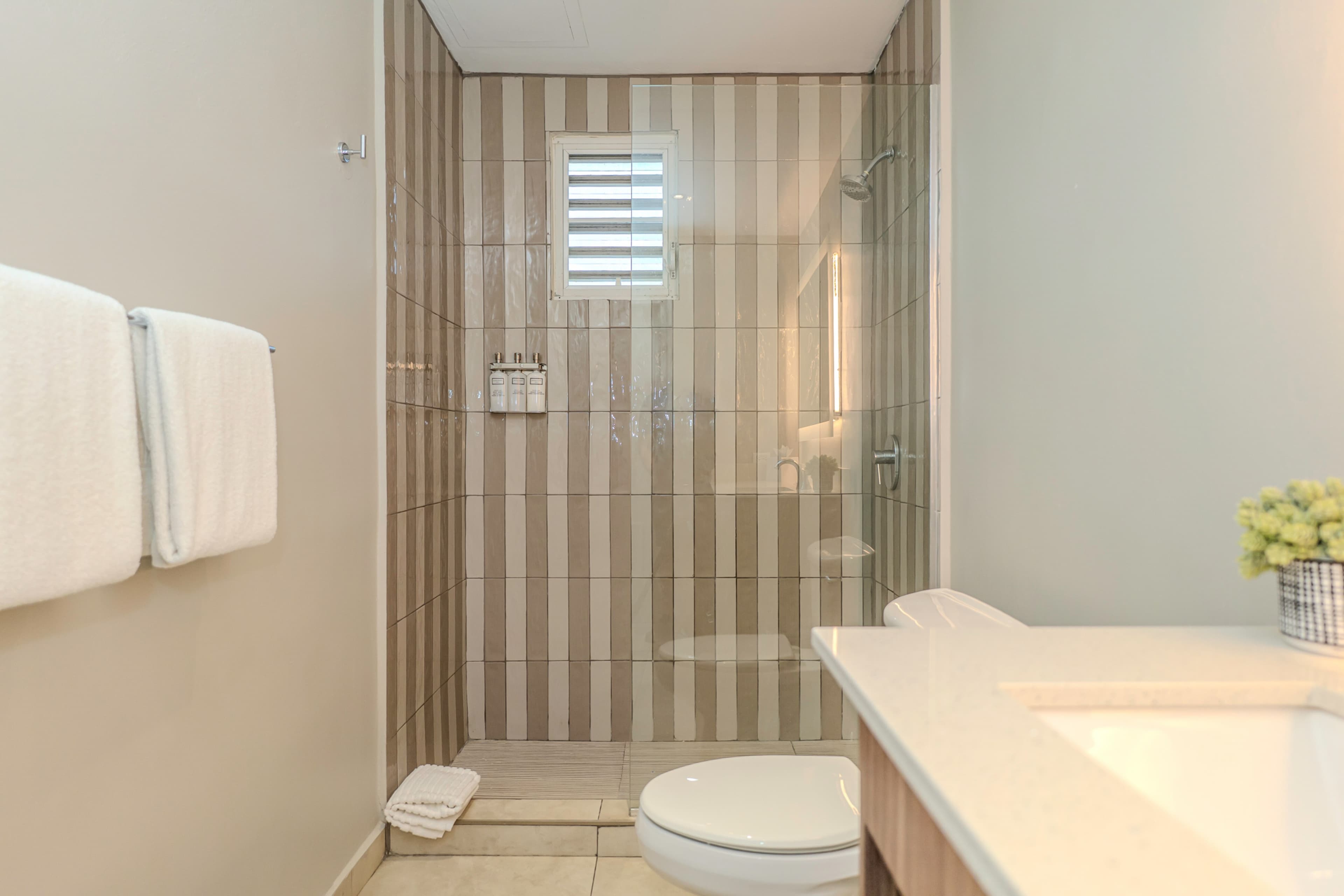 Comfort Inn & Suites — 31