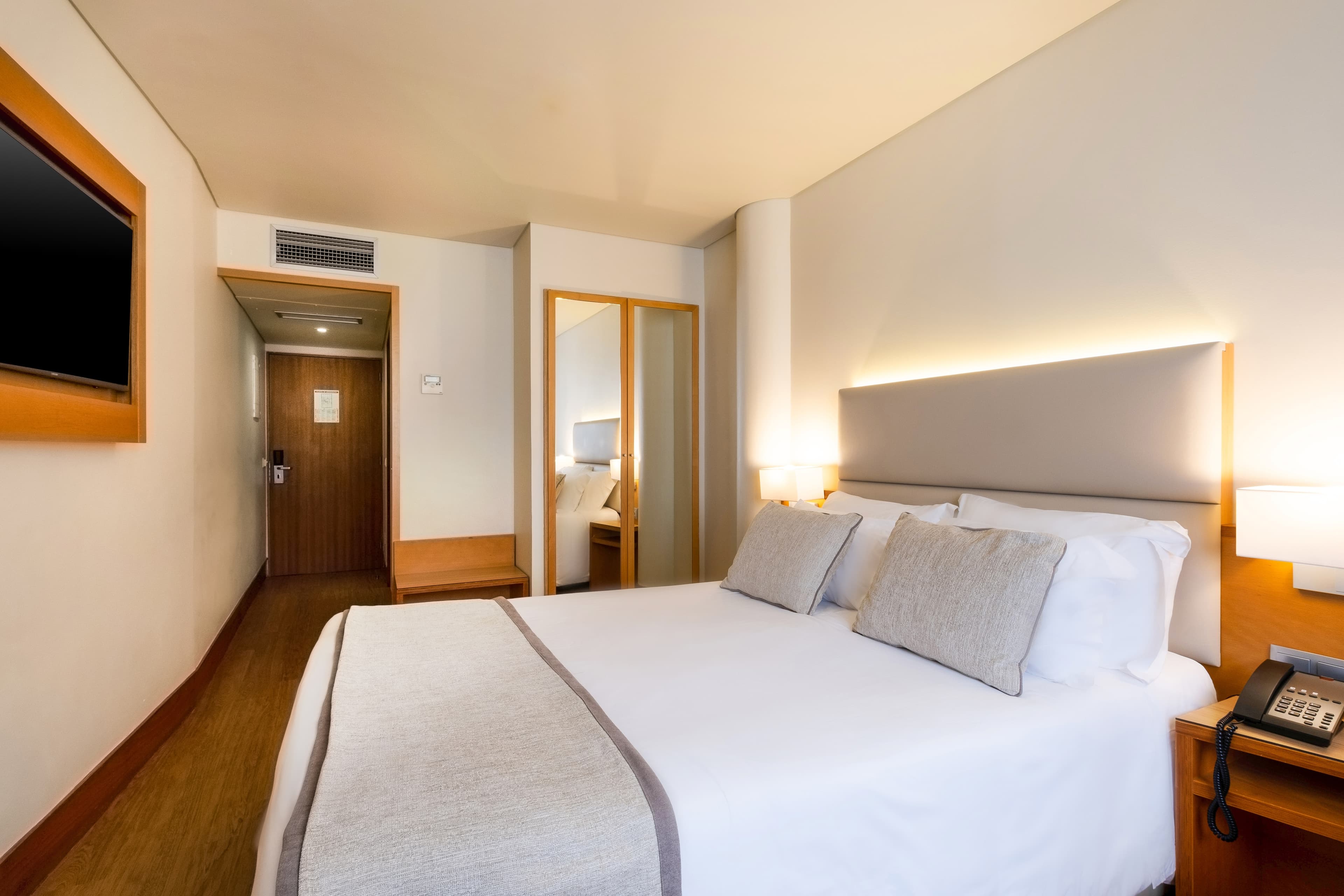 The Azoriani Boutique, an Ascend Collection Hotel - Image 1