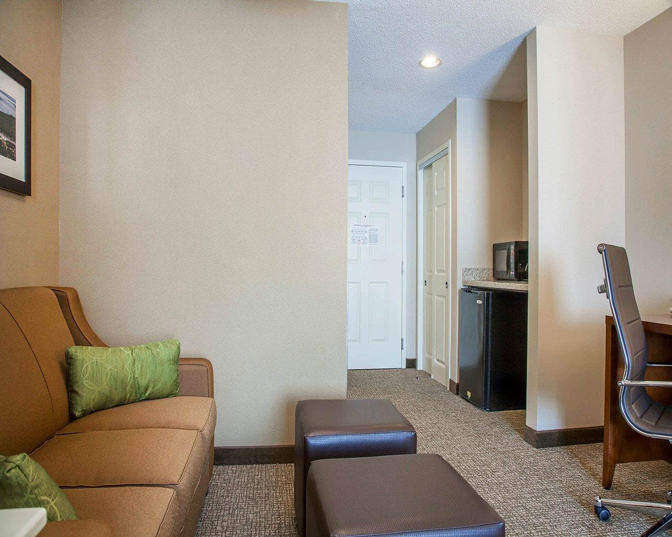 Comfort Suites West Warwick - Providence — 22