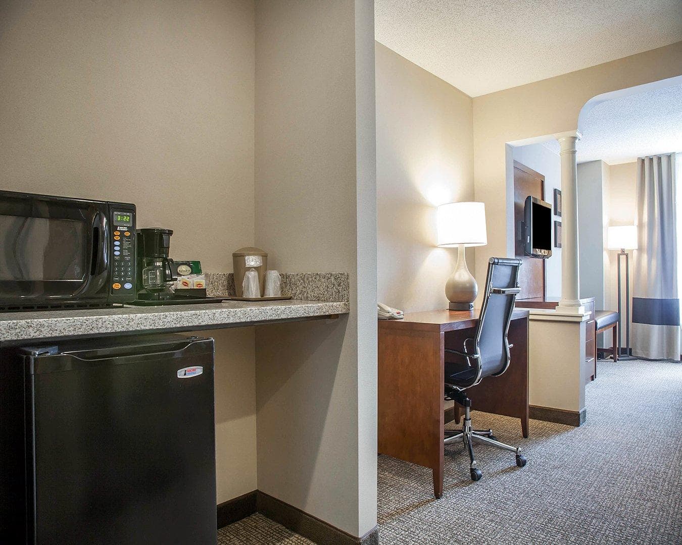 Comfort Suites West Warwick - Providence — 20