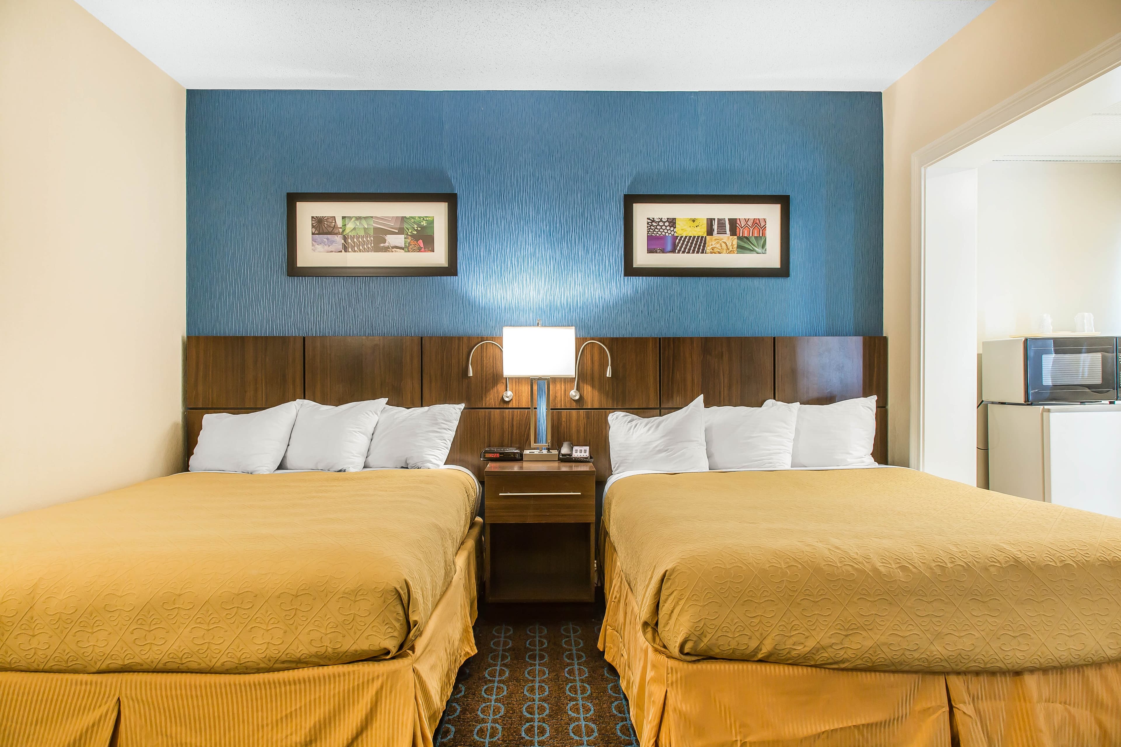 Quality Inn & Suites Middletown - Newport — 12