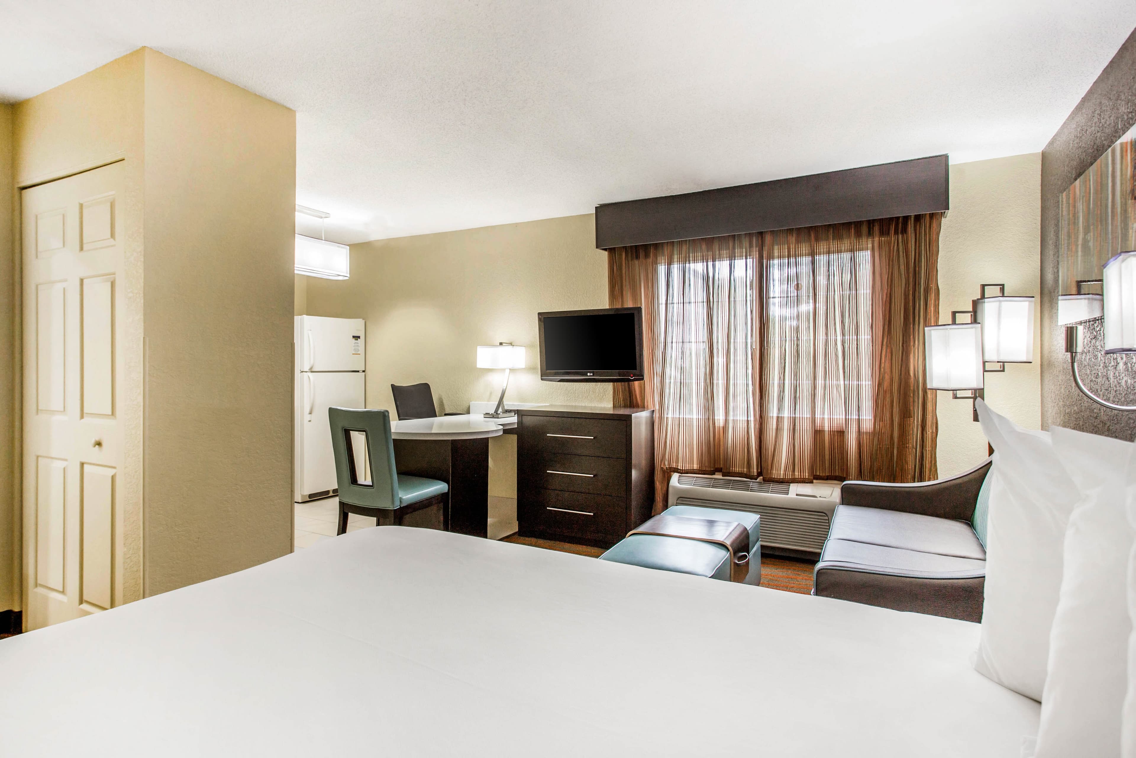 MainStay Suites Greenville Airport — 13