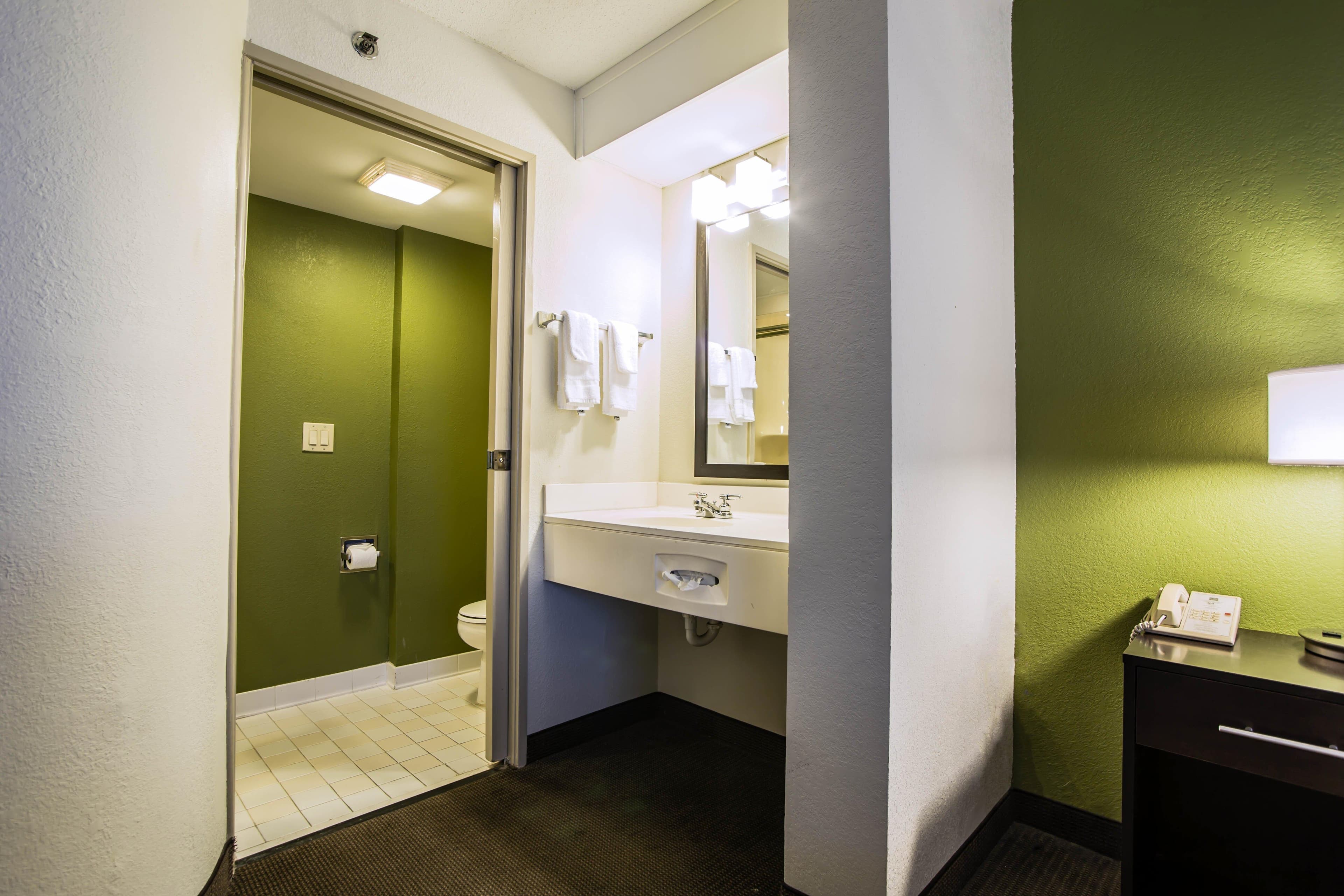 Sleep Inn Columbia Airport — 13