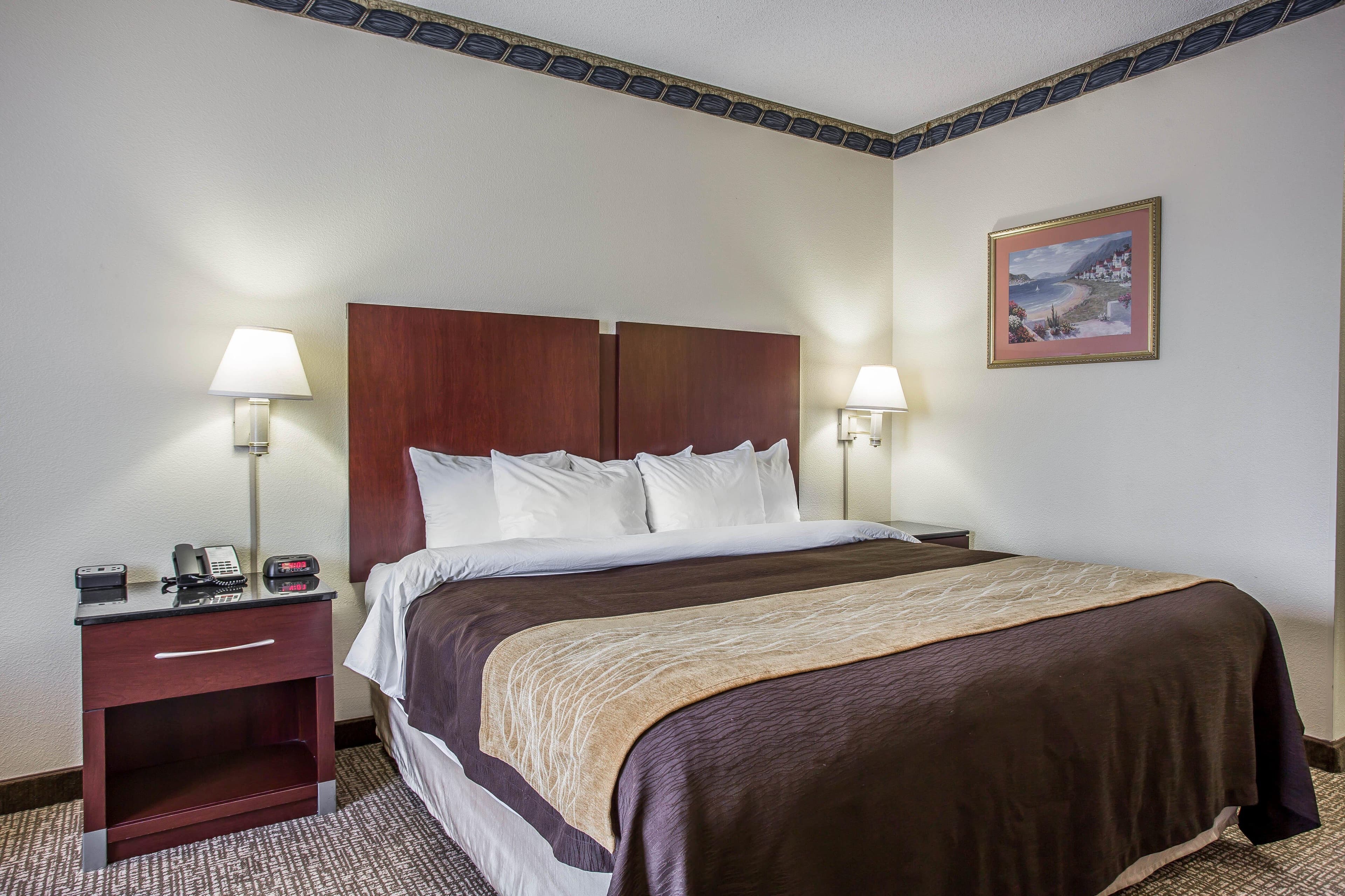 Comfort Inn & Suites Ft.Jackson Maingate — 7