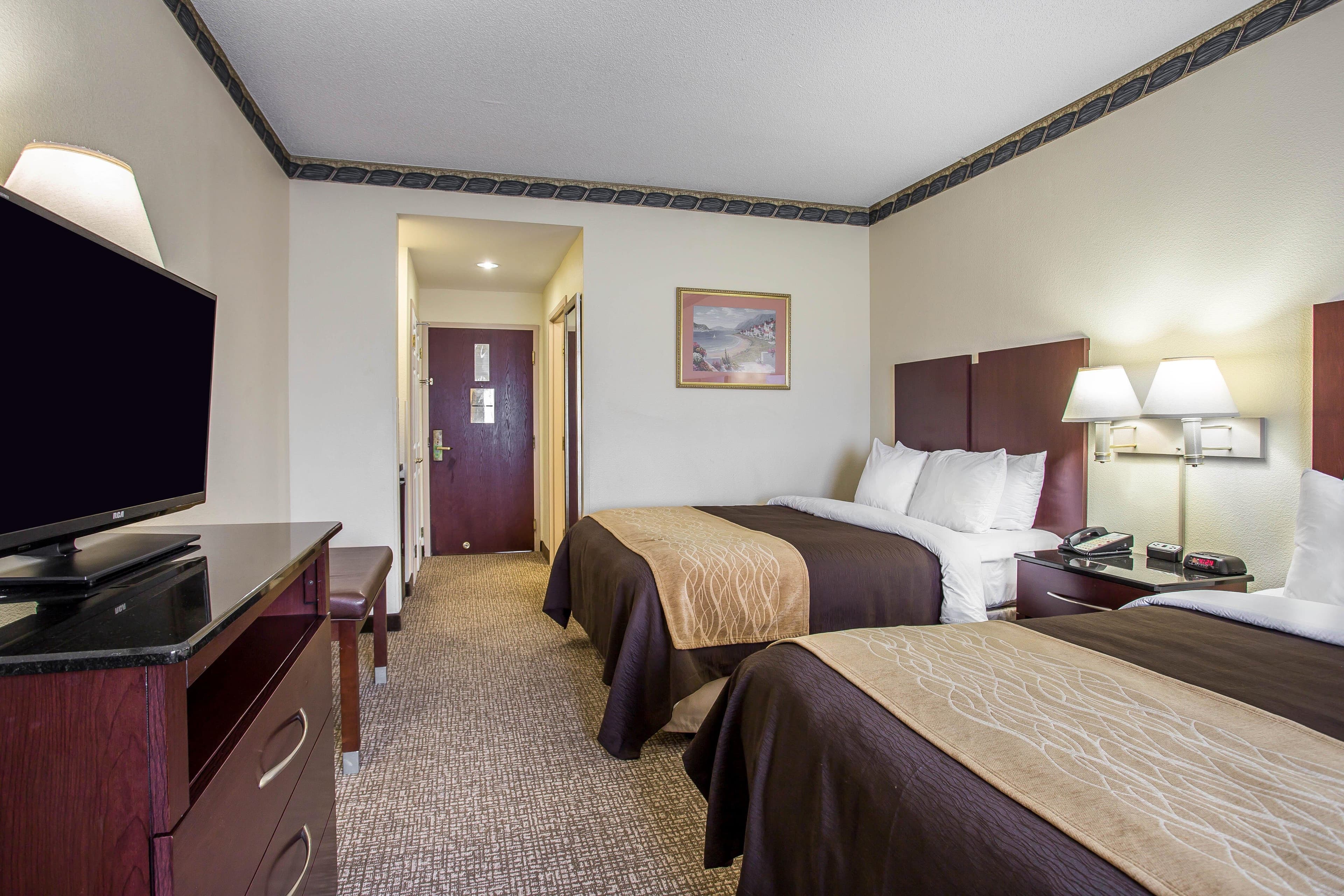 Comfort Inn & Suites Ft.Jackson Maingate — 9