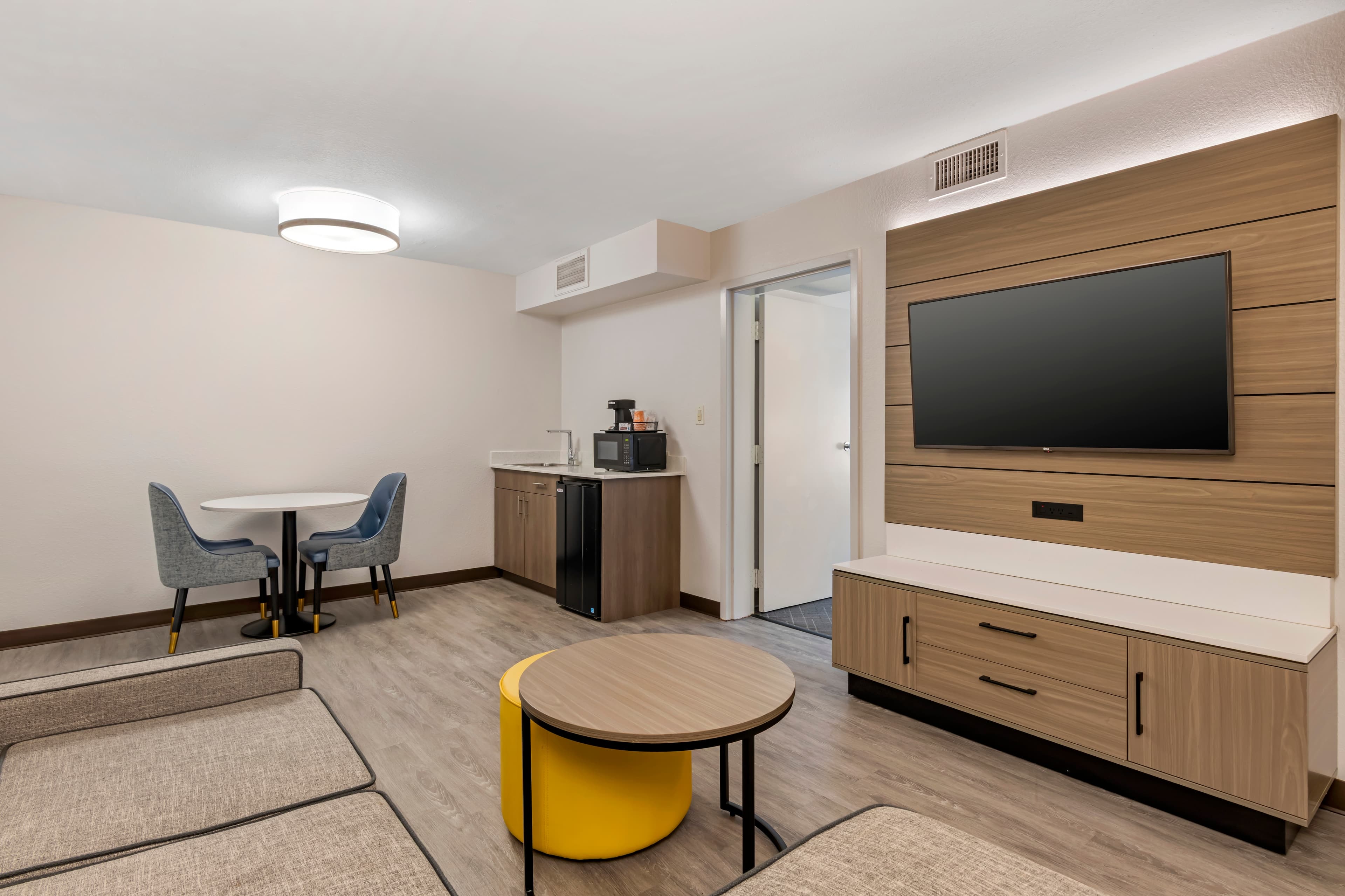 Comfort Inn & Suites Clemson - University Area — 19