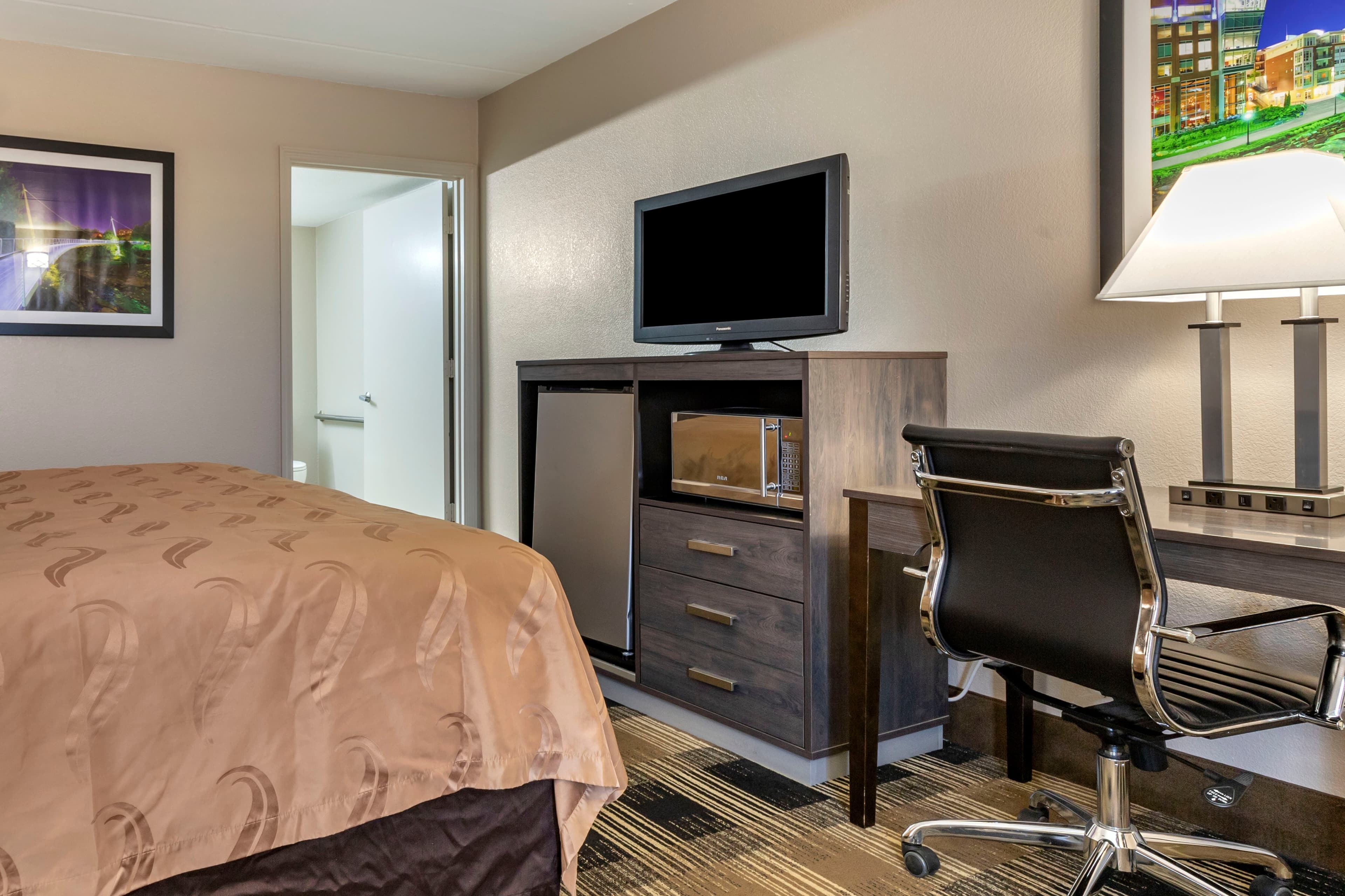 Quality Inn Duncan Spartanburg West - Image 4