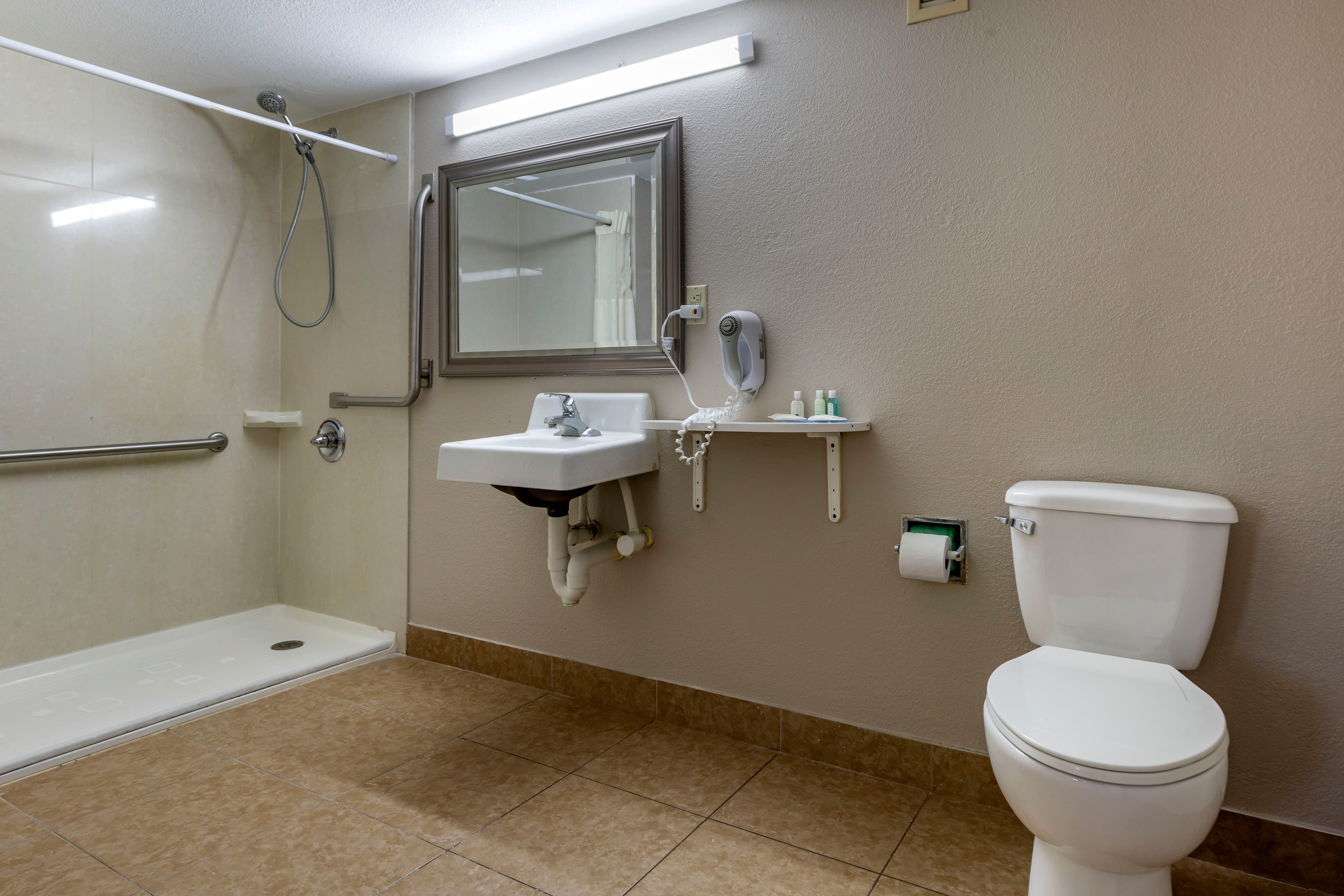 Quality Inn Duncan Spartanburg West - Image 5