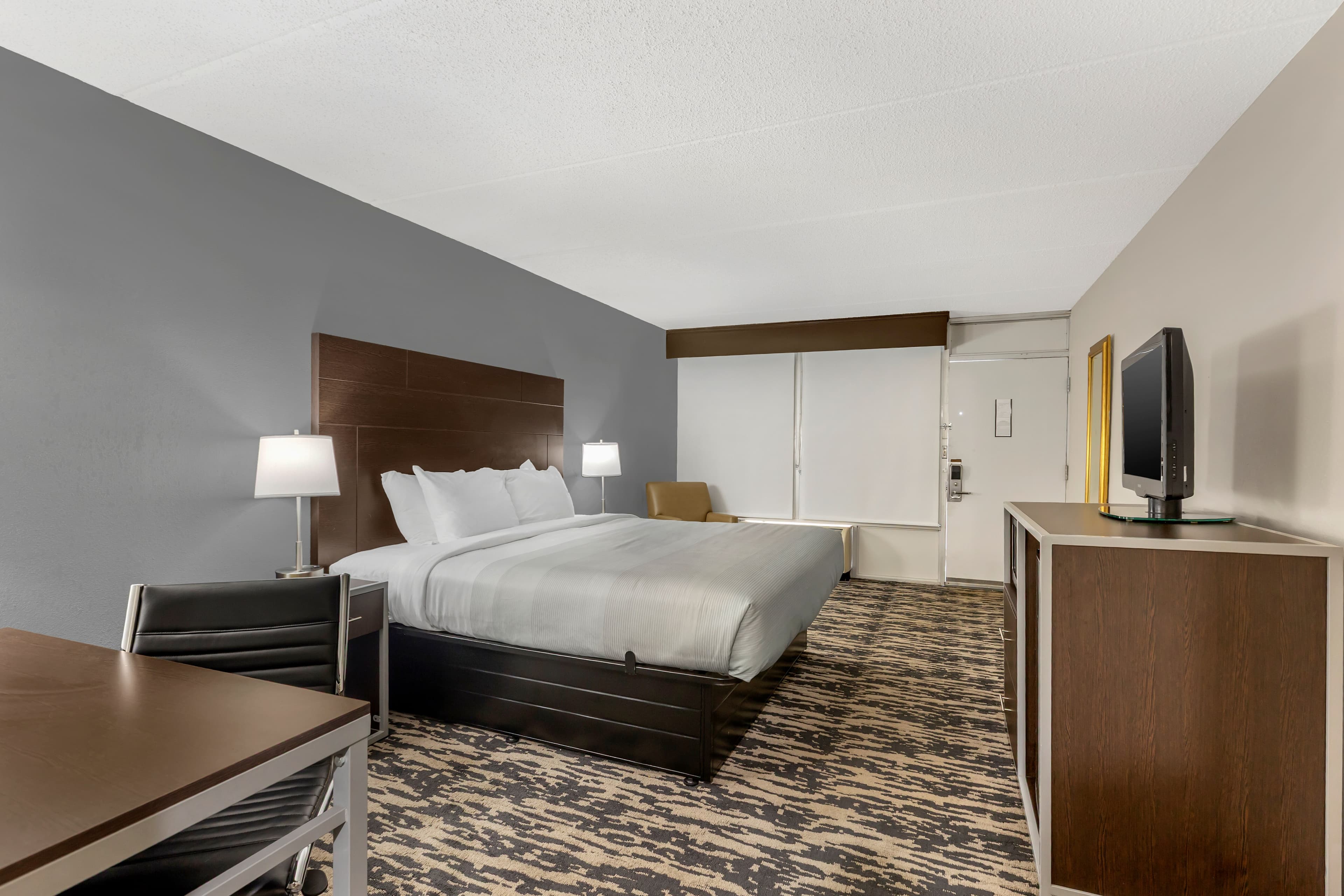 Quality Inn & Suites Easley - Greenville — 12