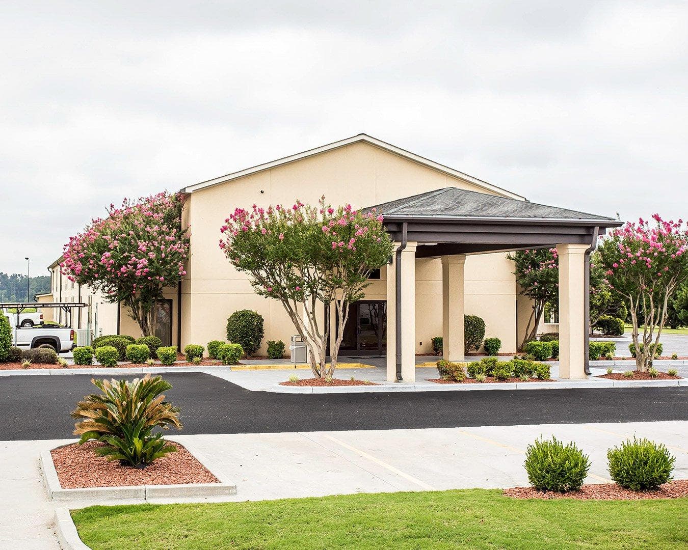 Quality Inn Mullins - Marion - Image 1