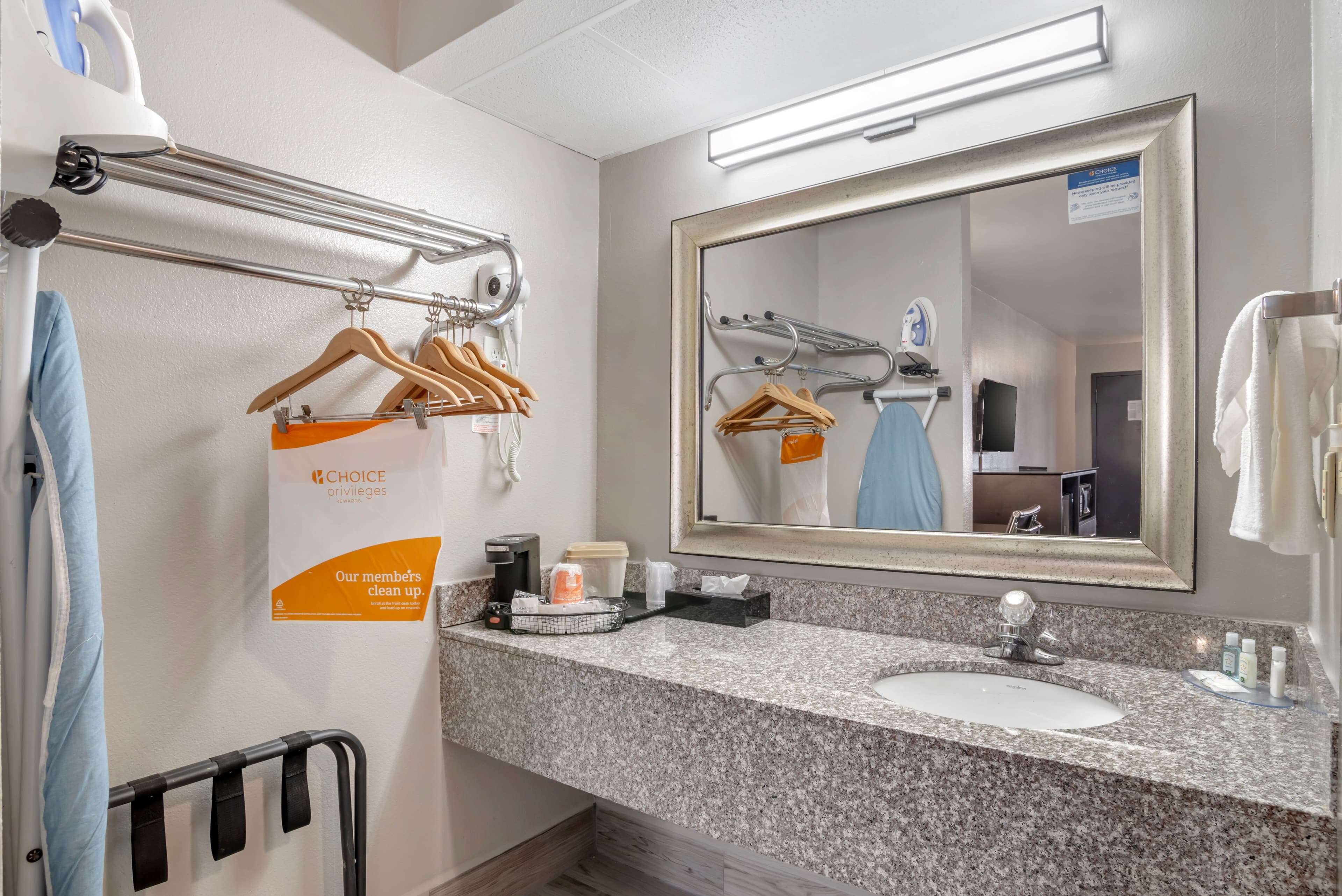 Quality Inn Simpsonville-Greenville — 9