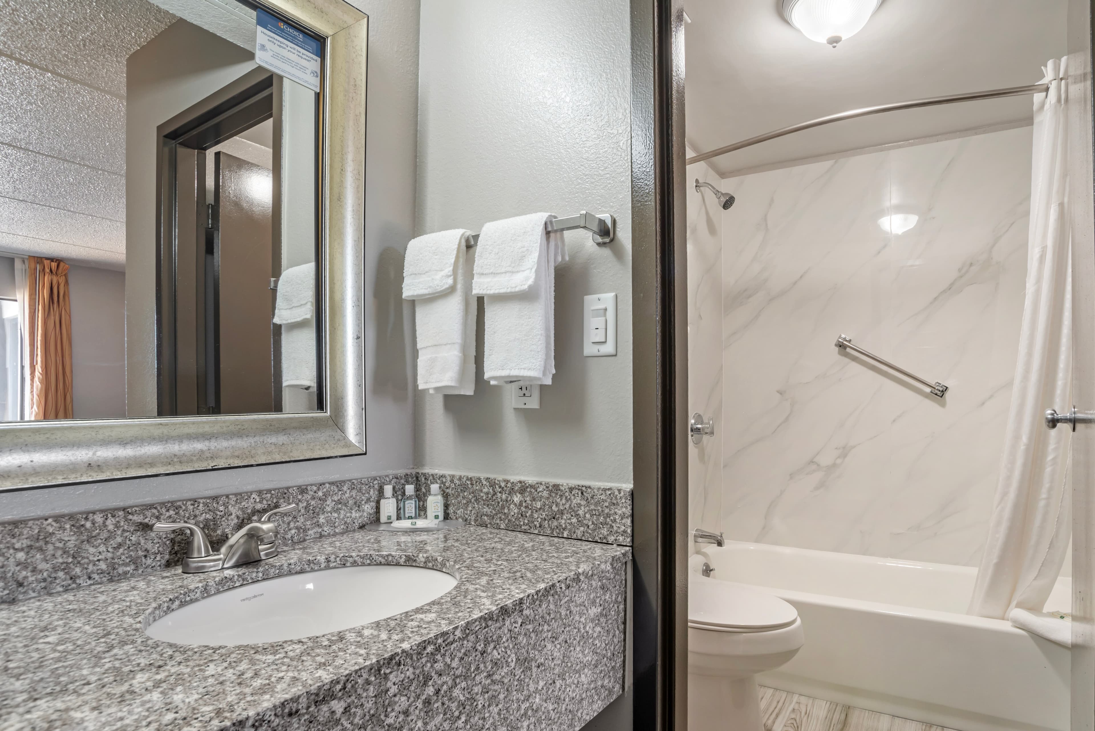 Quality Inn Simpsonville-Greenville — 12