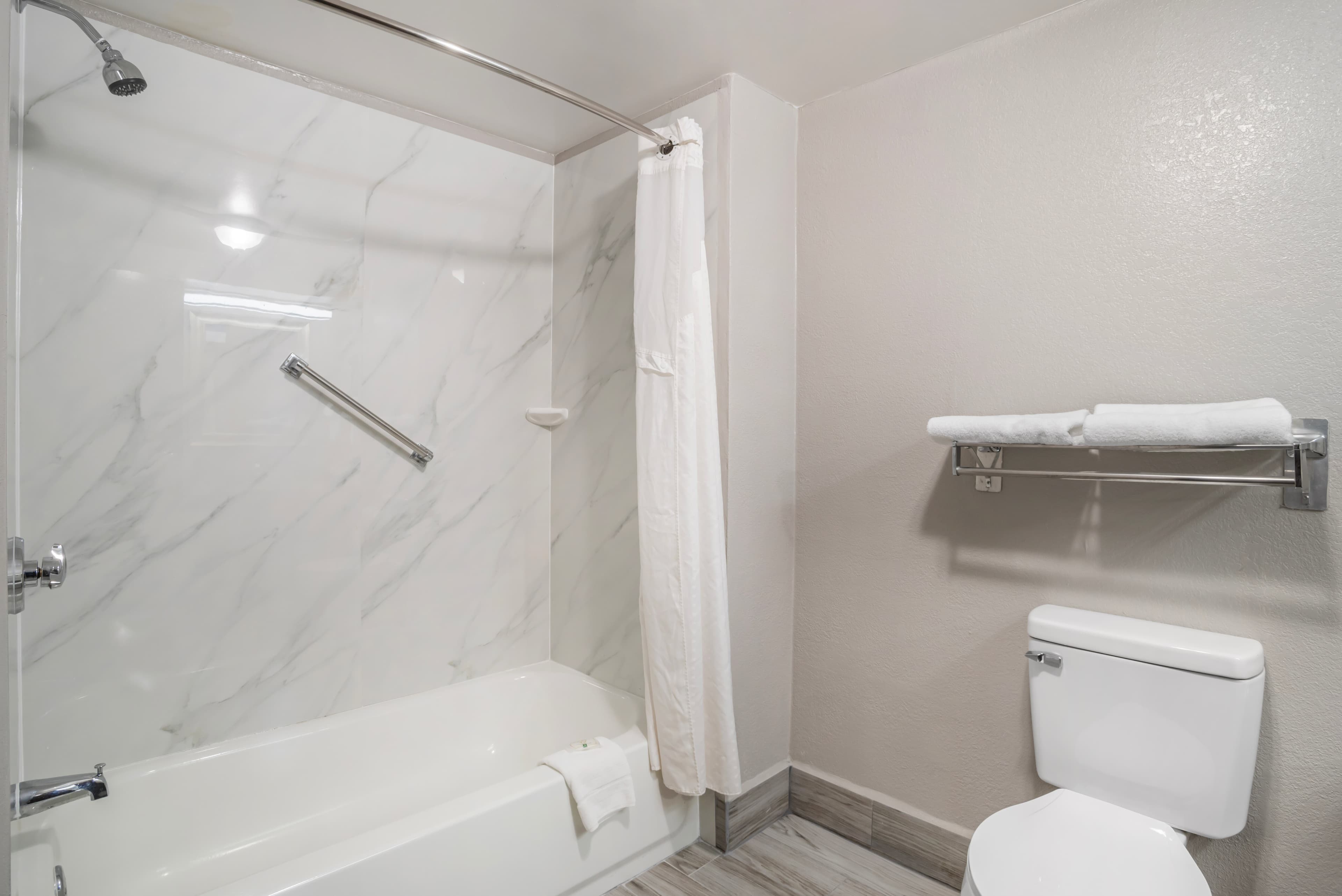 Quality Inn Simpsonville-Greenville — 16