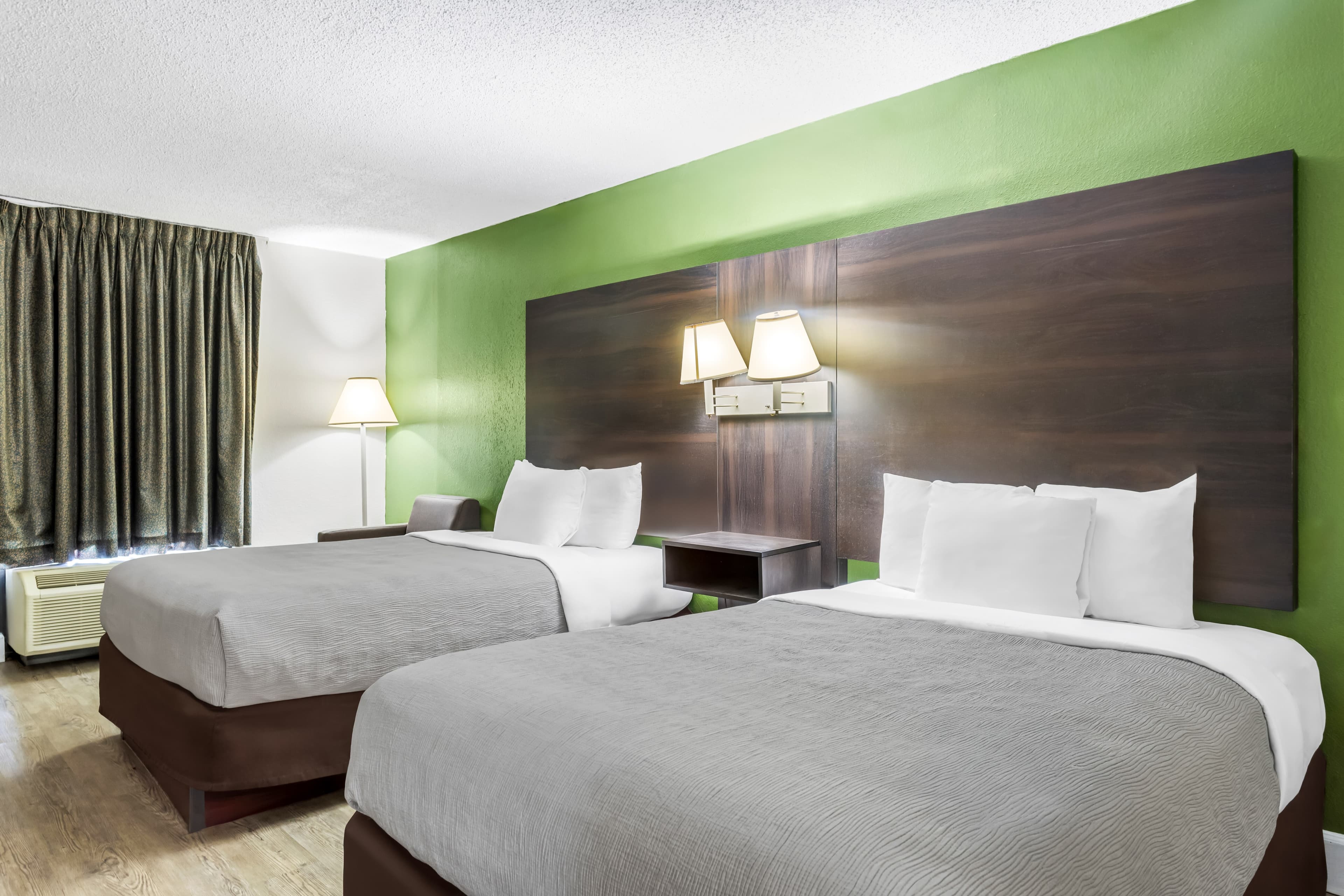 Quality Inn & Suites Ridgeland — 12