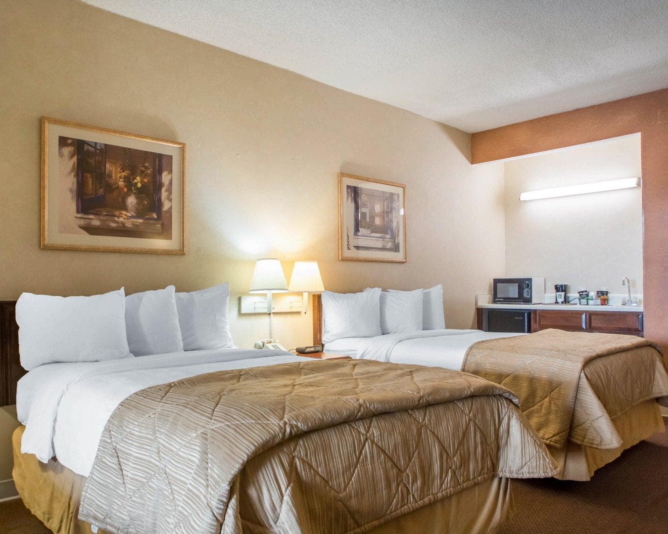 Quality Inn & Suites Ridgeland — 8