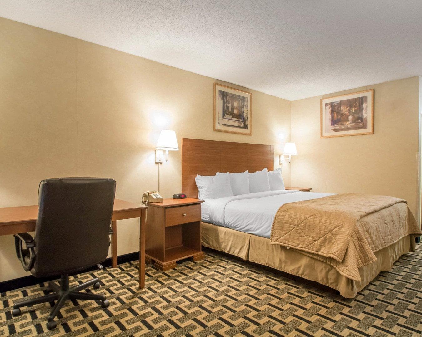 Quality Inn & Suites Ridgeland - Image 3