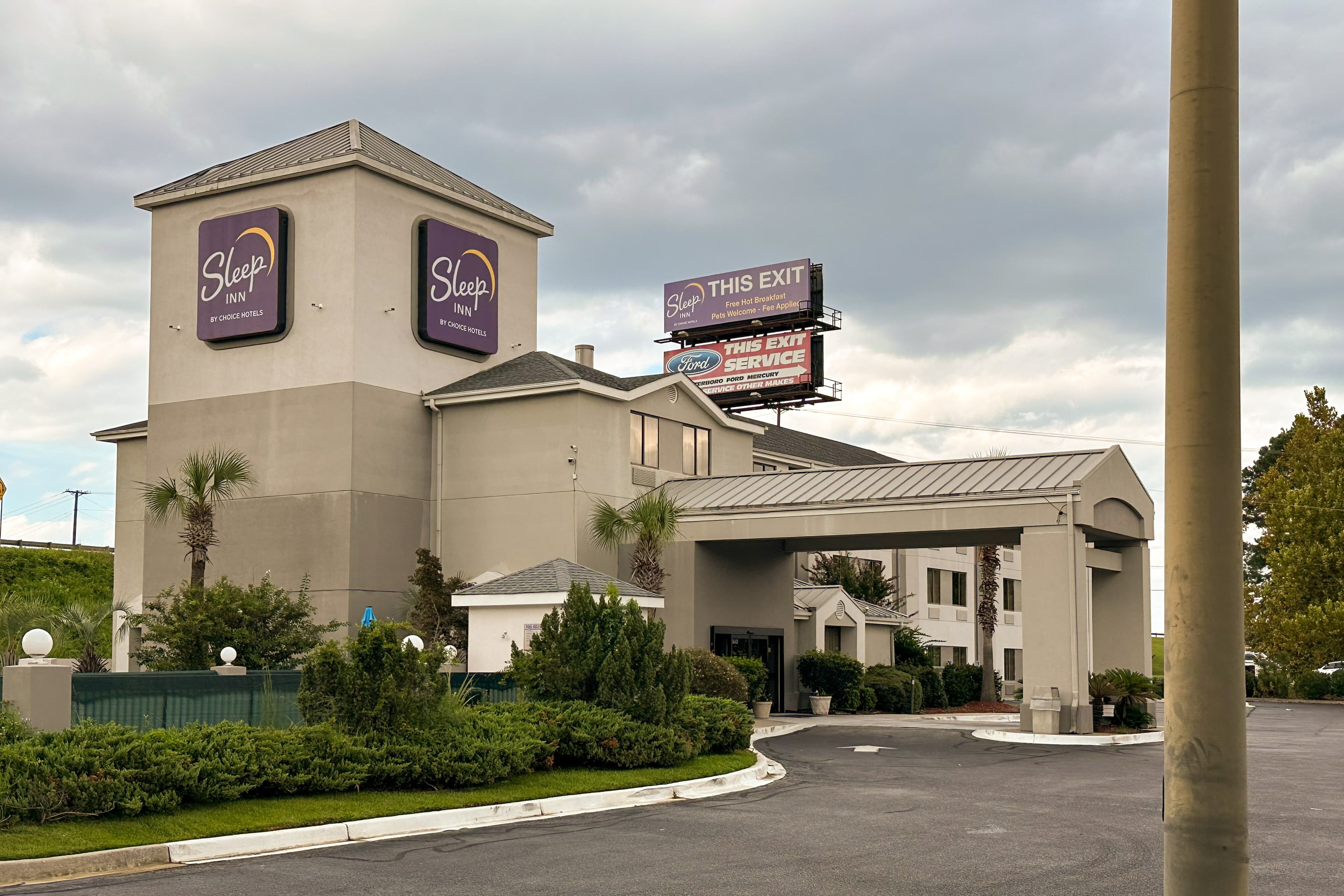 Sleep Inn Walterboro I-95 - Image 1