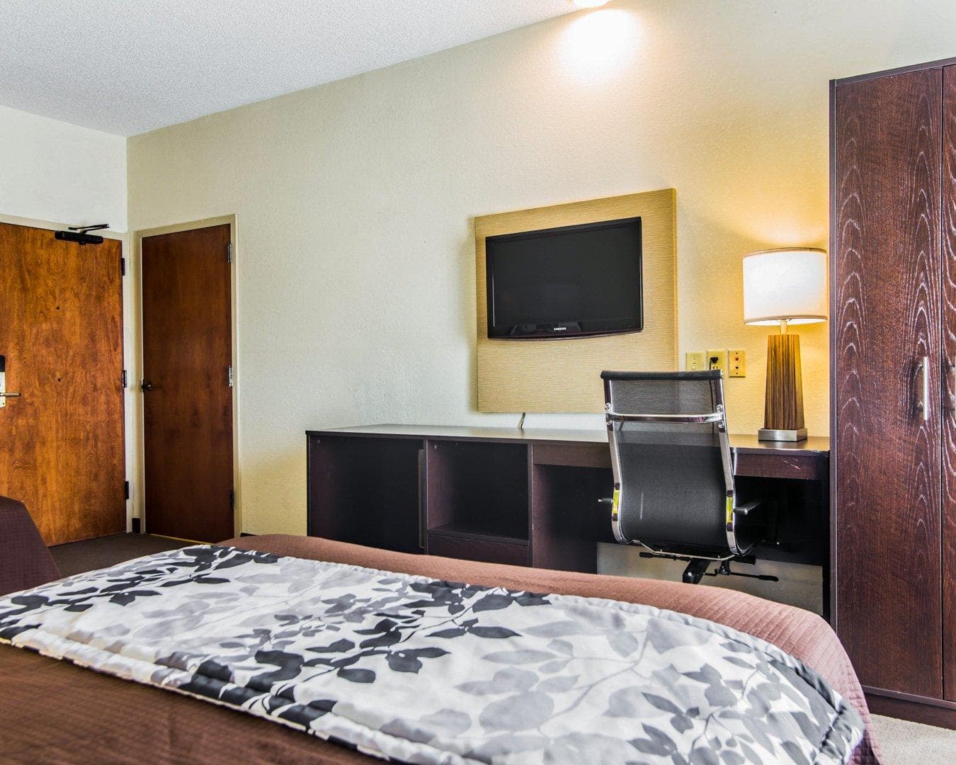 Sleep Inn Walterboro I-95 - Image 4