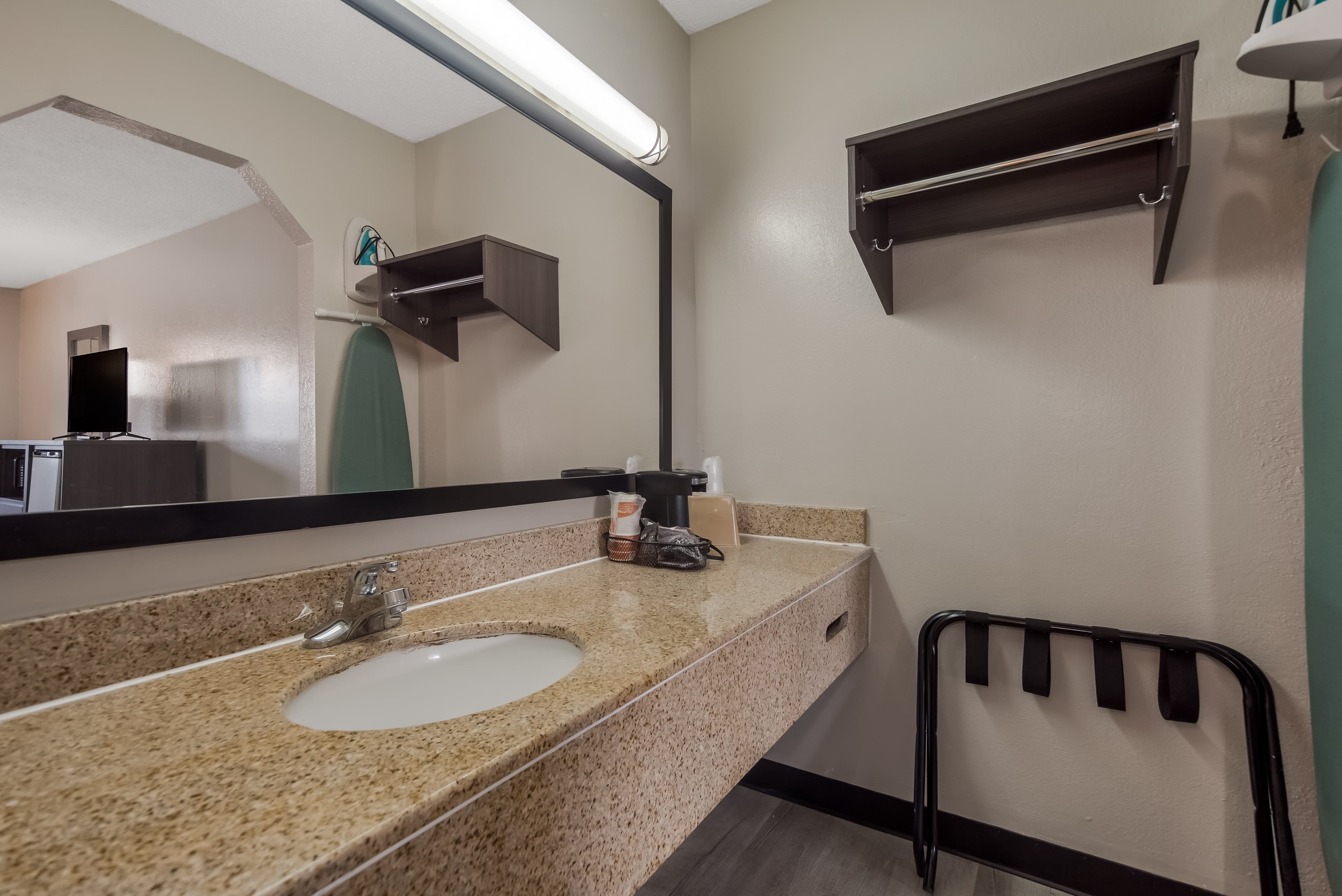 Quality Inn Charleston - West Ashley — 10