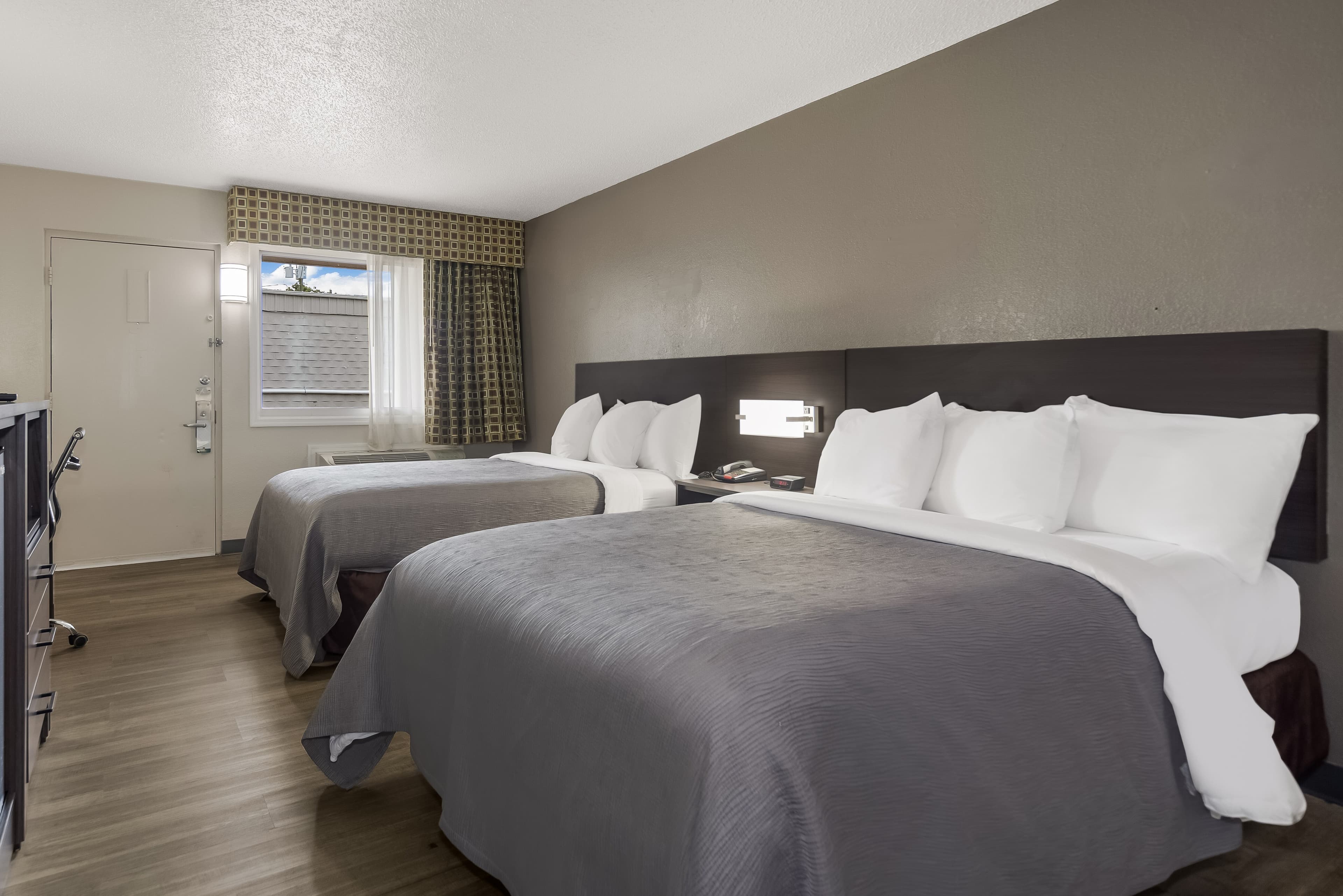 Quality Inn Charleston - West Ashley - Image 4