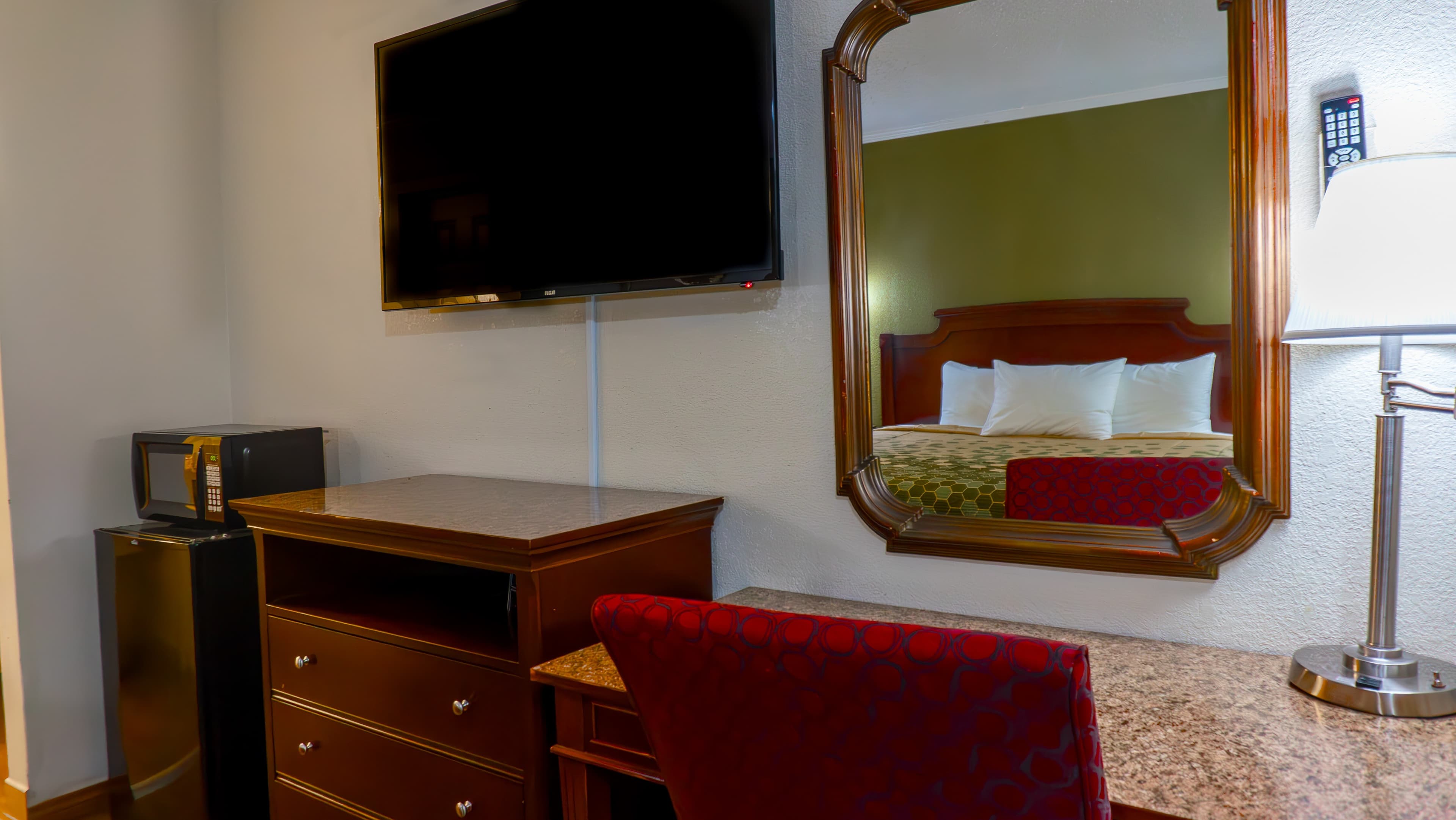 Rodeway Inn & Suites Fort Jackson — 17