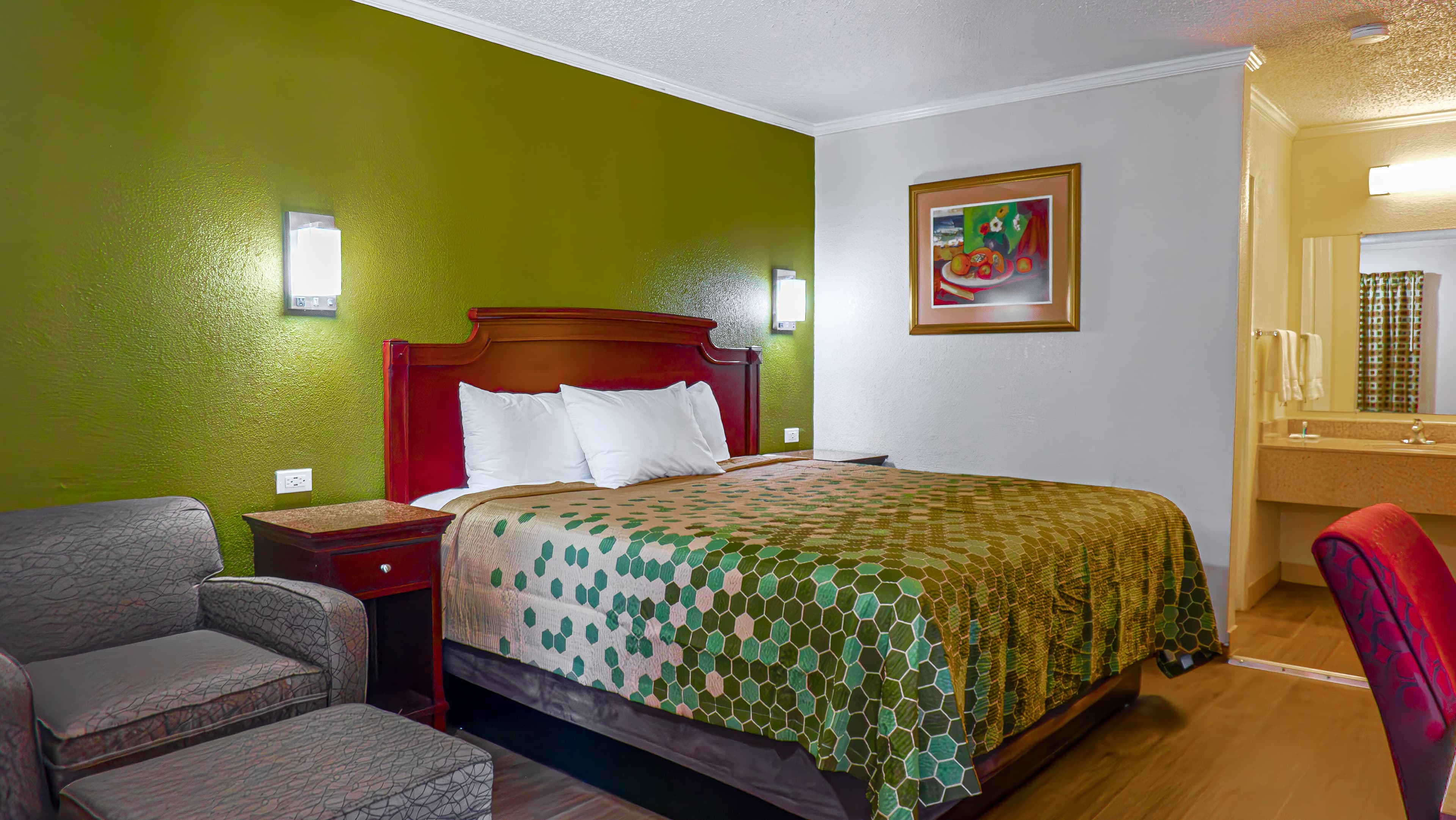 Rodeway Inn & Suites Fort Jackson - Image 1