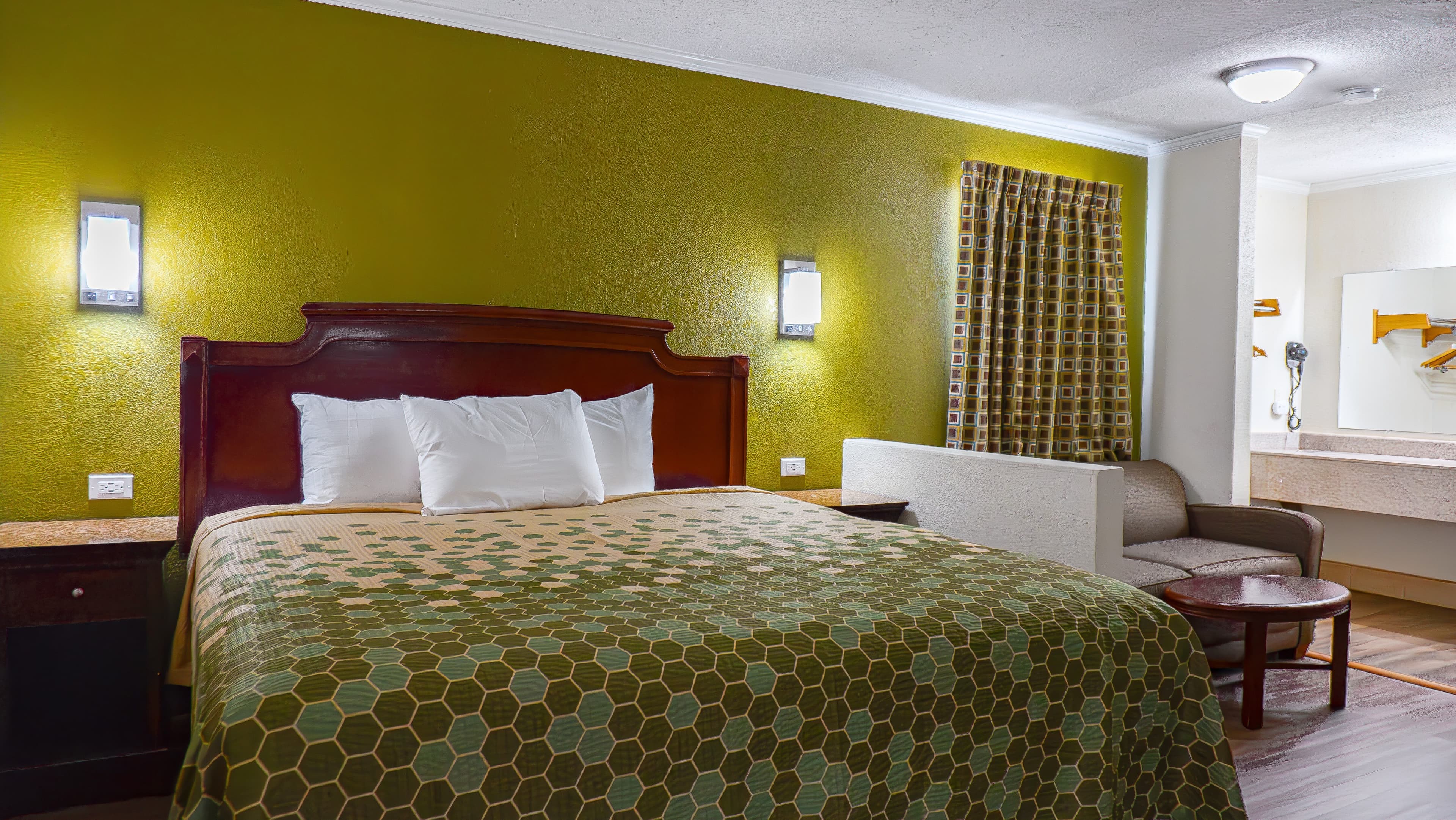 Rodeway Inn & Suites Fort Jackson — 38