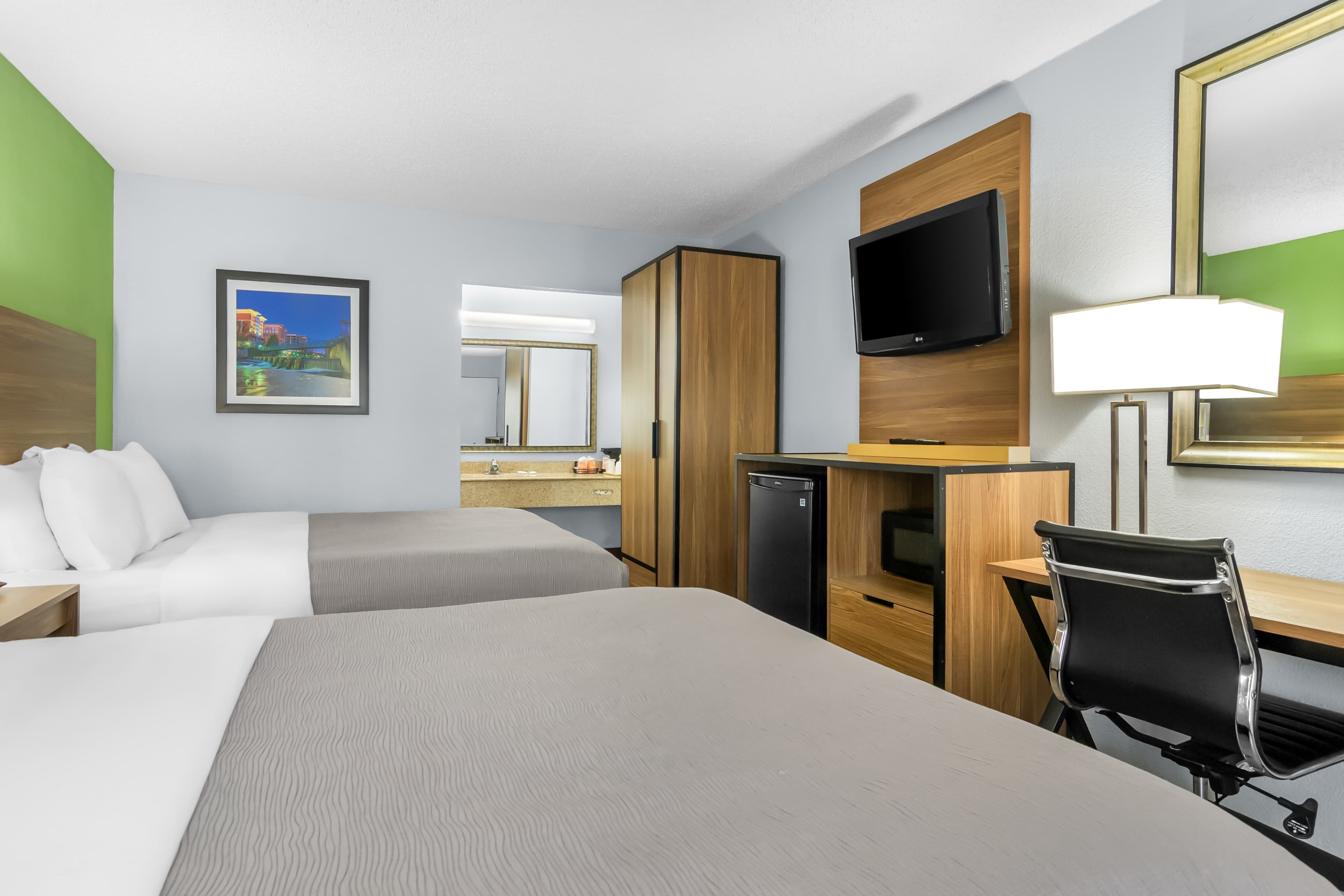 Quality Inn & Suites Greenville - Haywood Mall — 22