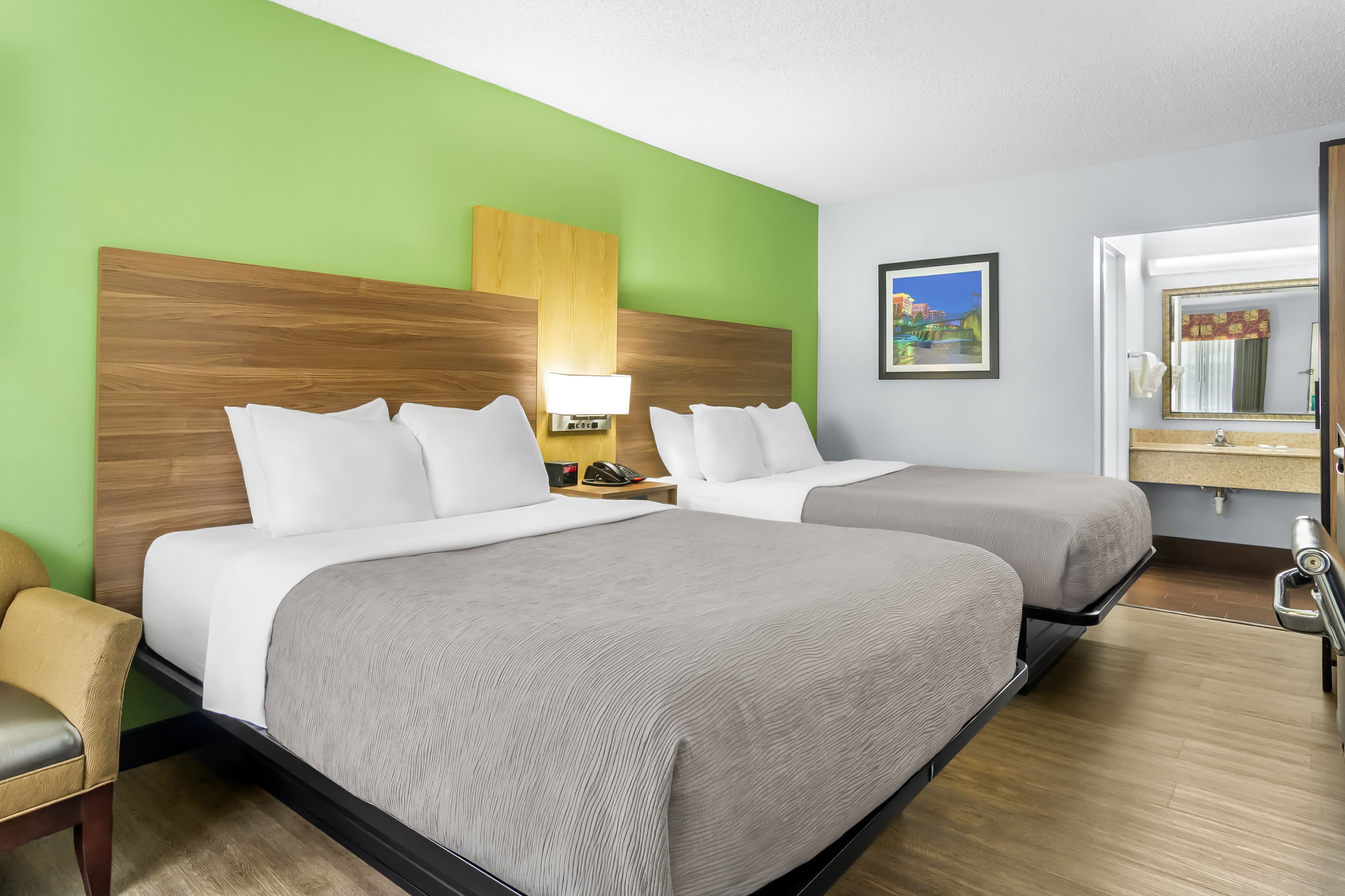 Quality Inn & Suites Greenville - Haywood Mall — 23