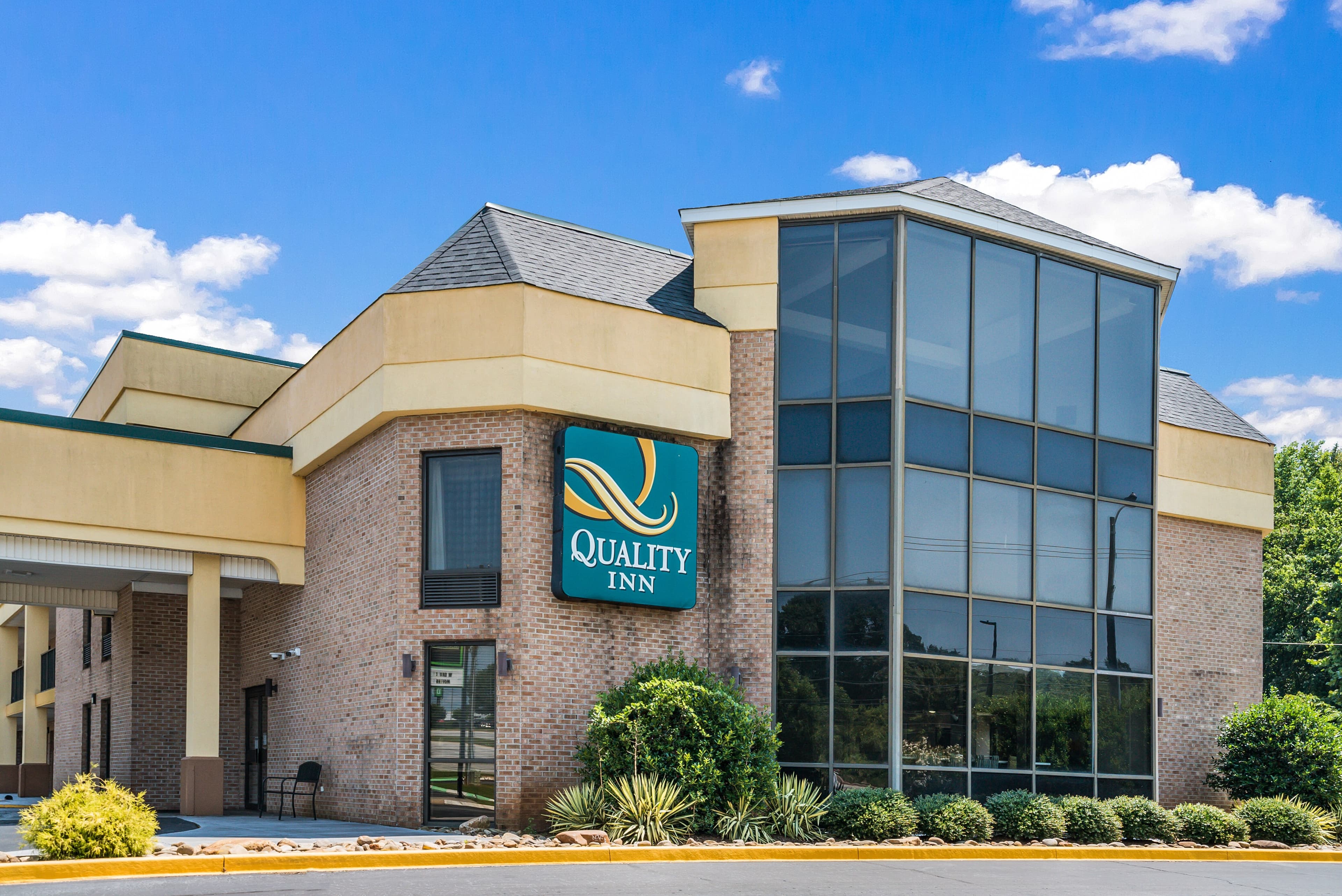 Quality Inn Greer - Greenville - Image 1